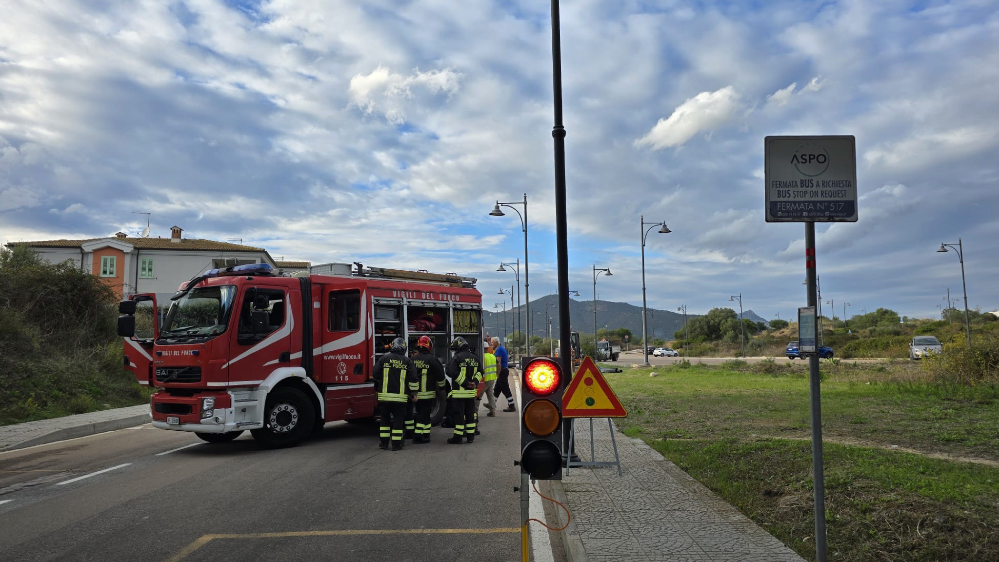 Olbia, si rompe una condotta del gas: strada chiusa al traffico