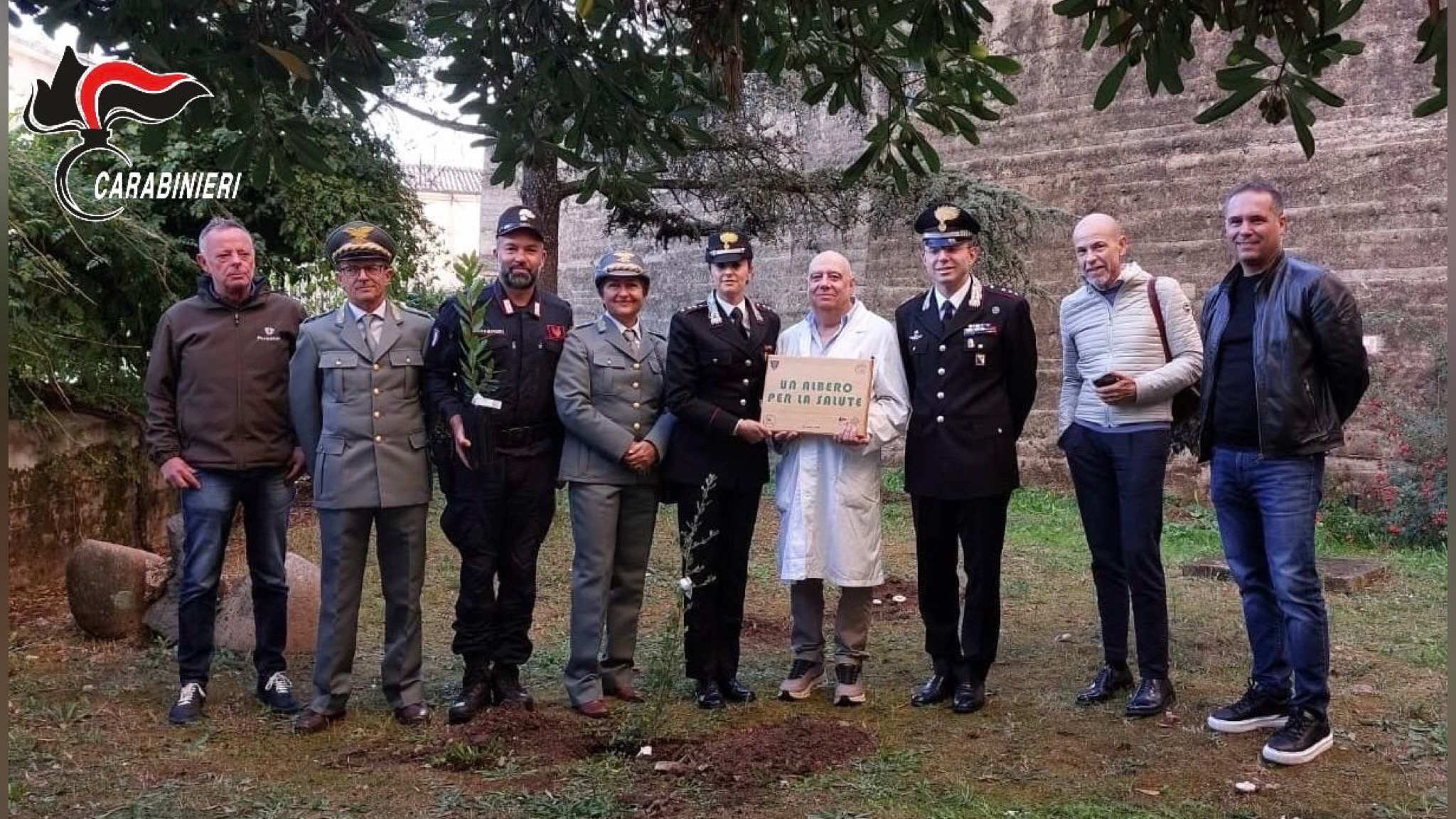 Da Siena a Tempio Pausania, “un albero per la salute” 