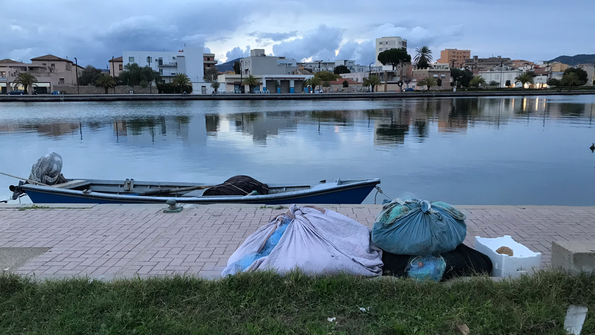 Olbia, sgombero delle barchette alla Sacra Famiglia