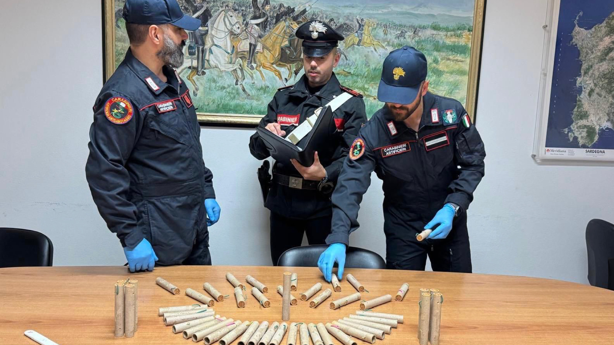 Olbia, sequestrati una cinquantina di artifici pirotecnici artigianali 