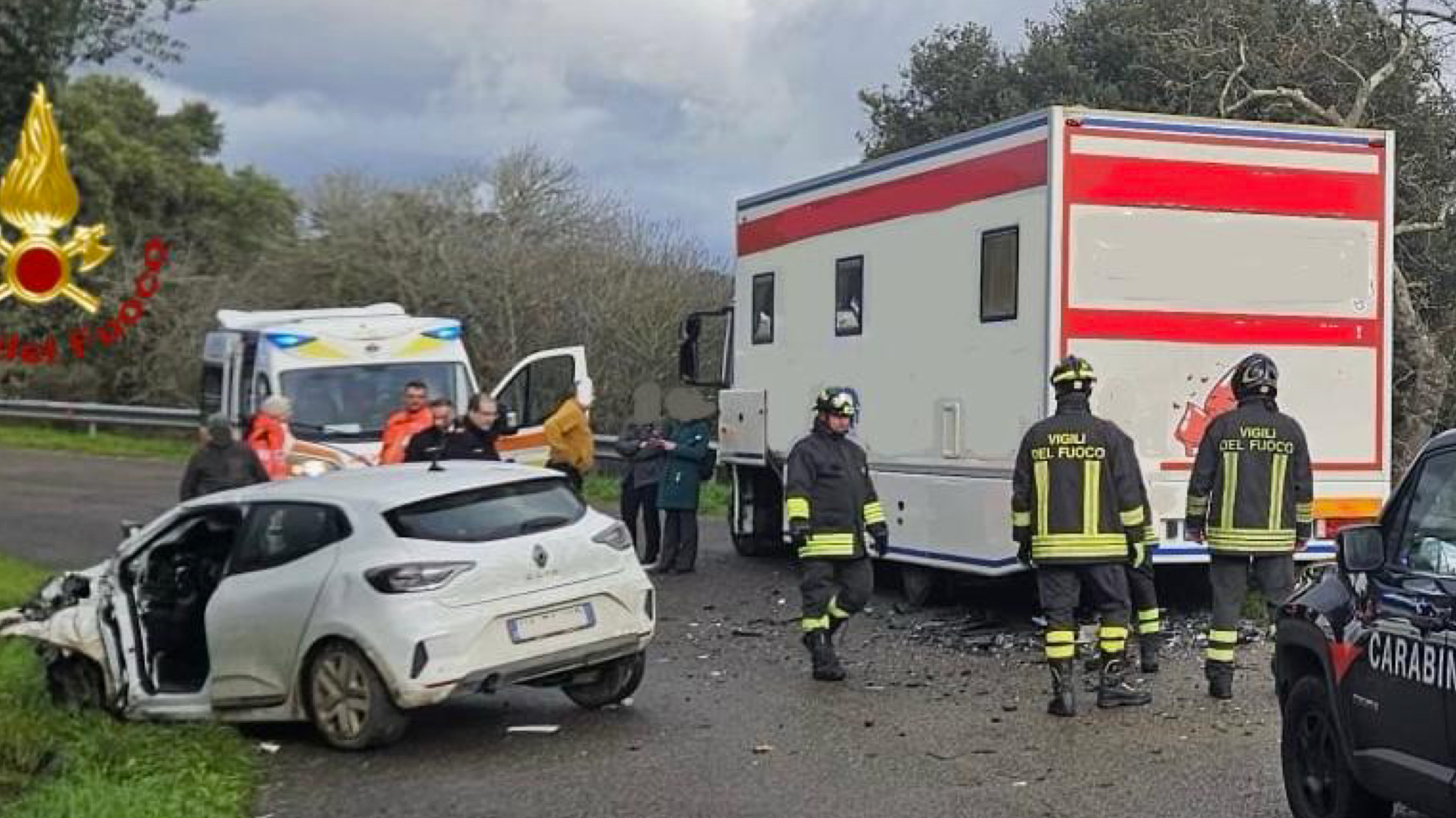 Scontro sulla provinciale 147: feriti i due occupanti dell’auto coinvolta
