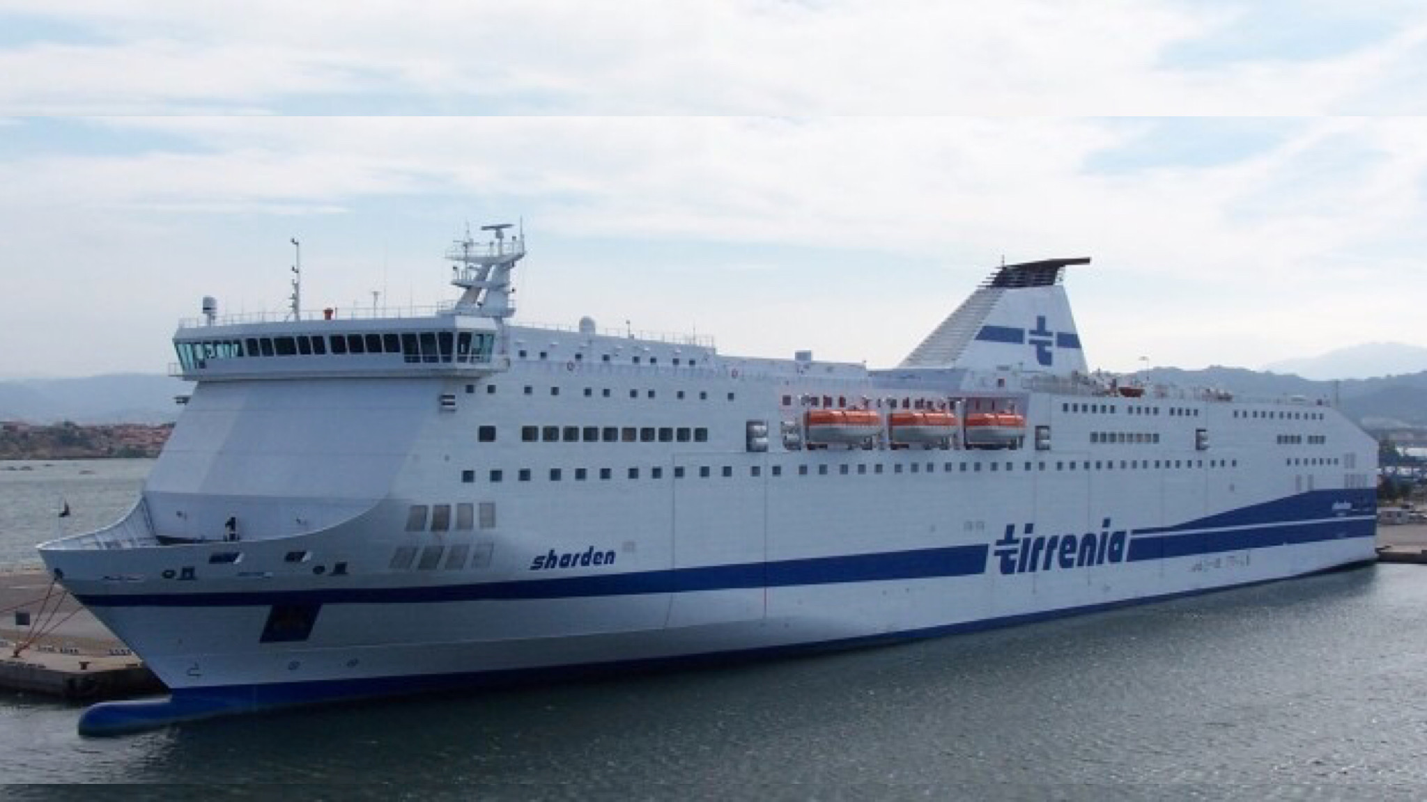 Olbia, stop alla navigazione: trasporti via mare sospesi da e per Olbia