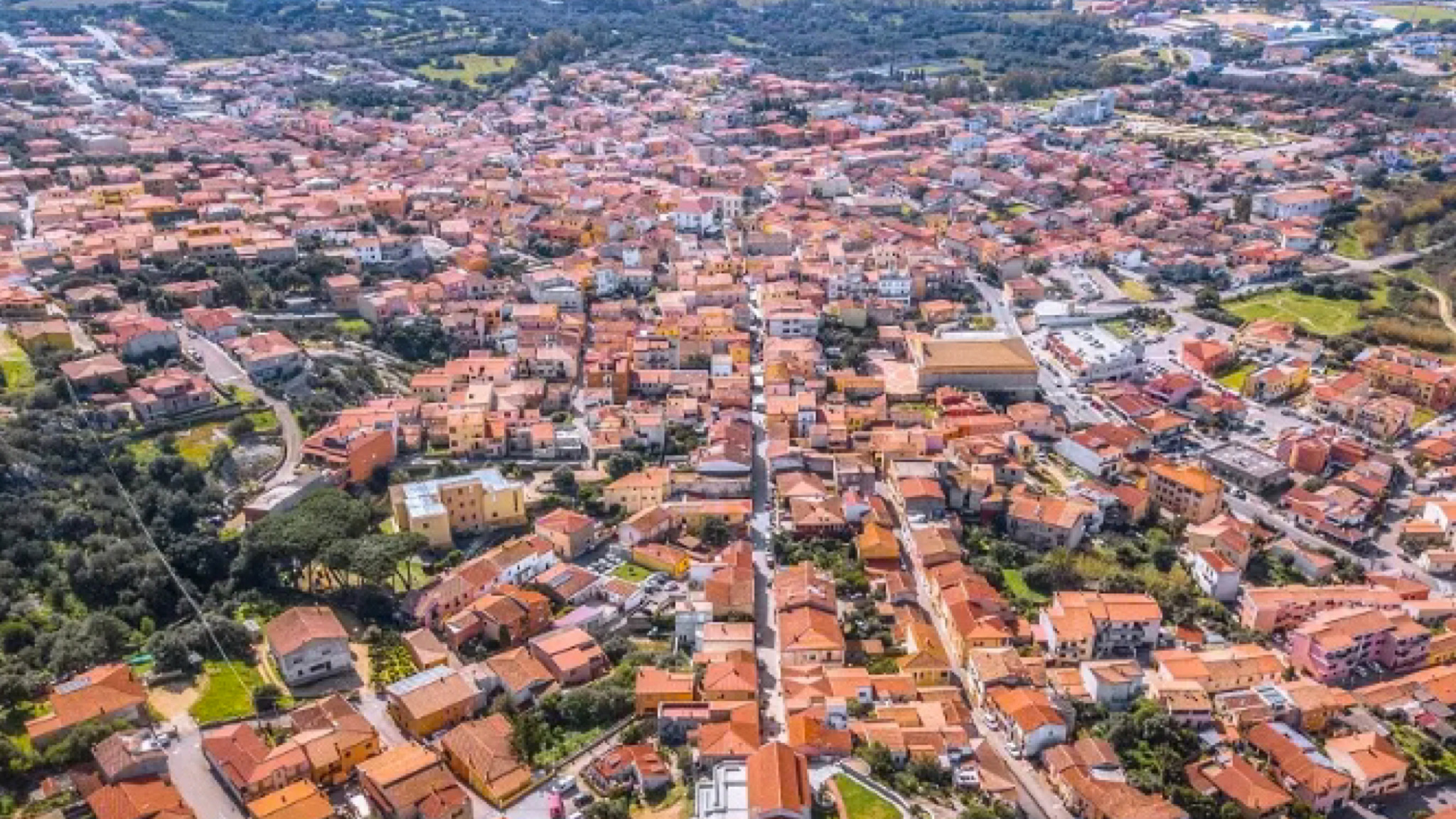 Arzachena, l’amministrazione punta a combattere l’emergenza abitativa