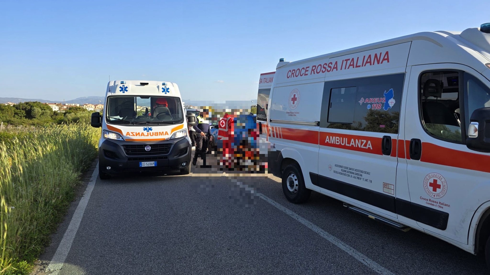 Olbia, Tamponamento in via Enrico De Nicola: strada chiusa e traffico in tilt