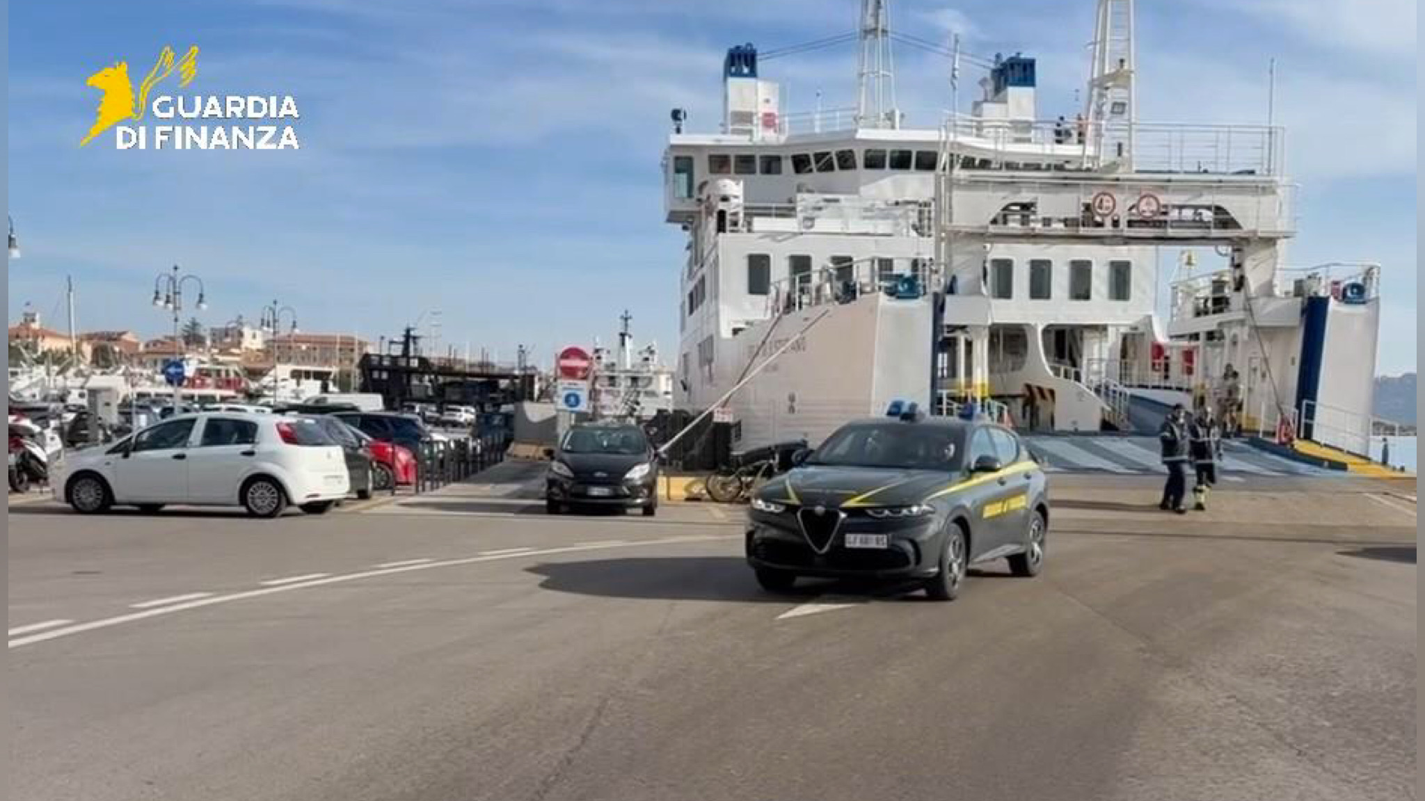 Palau, sorpreso con 25 gr di cocaina: arrestato un giovane di La Maddalena