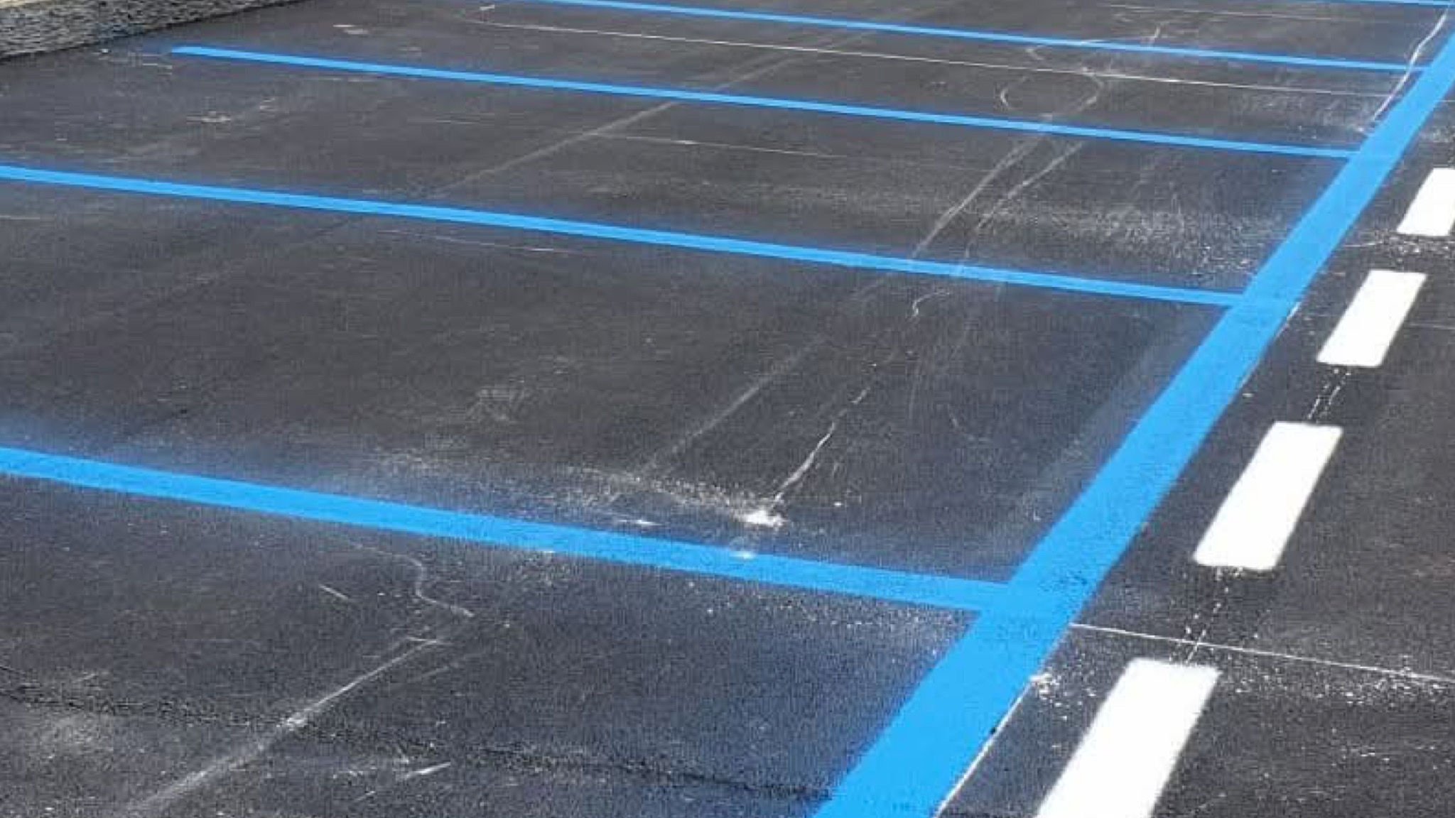 Santa Teresa Gallura, parcheggi a pagamento a tariffe agevolate per i residenti: al via le domande