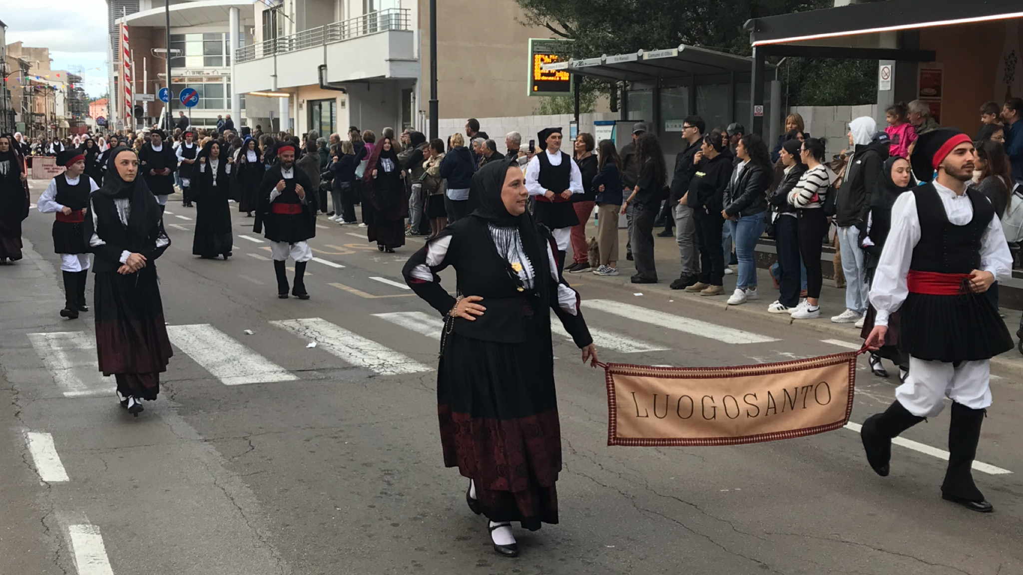 Olbia, furto degli abiti tradizionali al gruppo di Luogosanto