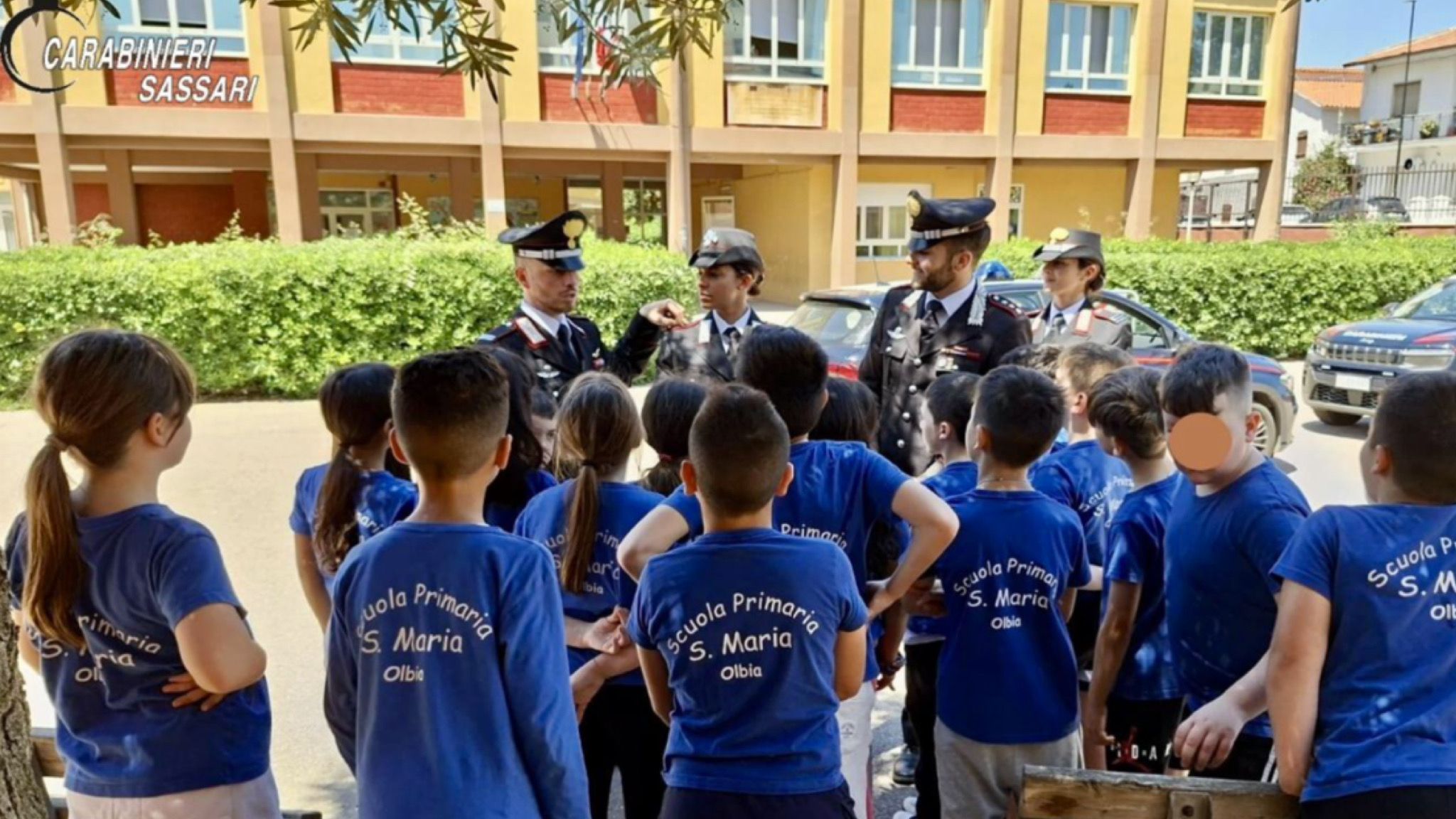 Olbia, cultura della legalità: i Carabinieri incontrano i piccoli studenti di Santa Maria