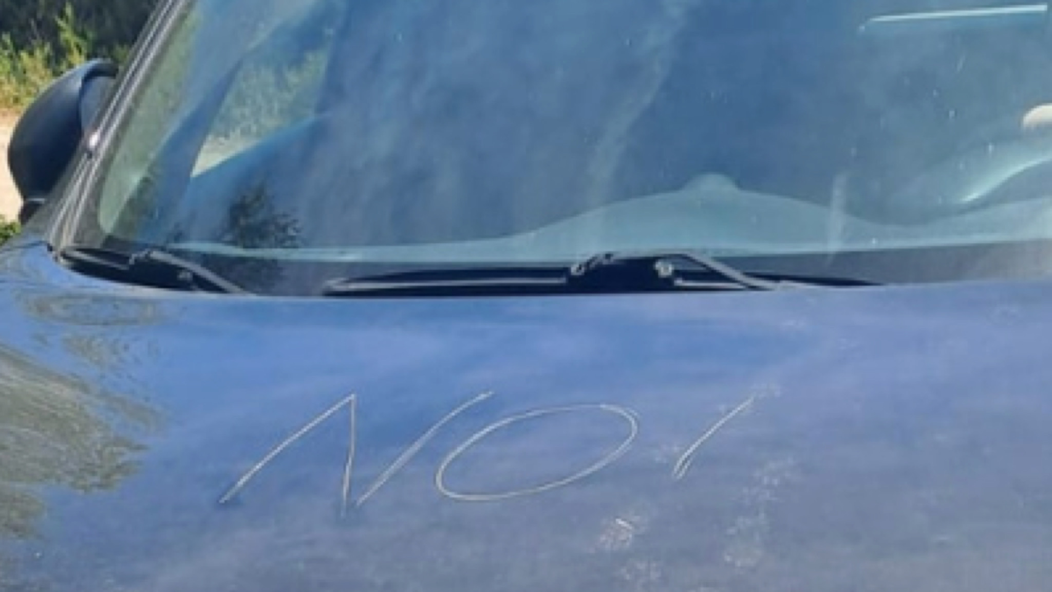 La Maddalena, vandalismo e intimidazioni al Parco Nazionale