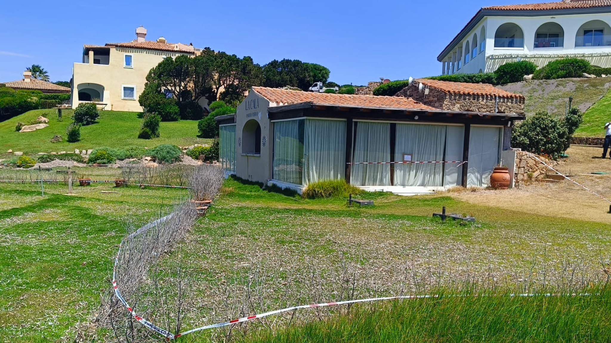 Sequestro preventivo a Cala del Faro: presunti abusi edilizi e violazioni paesaggistiche