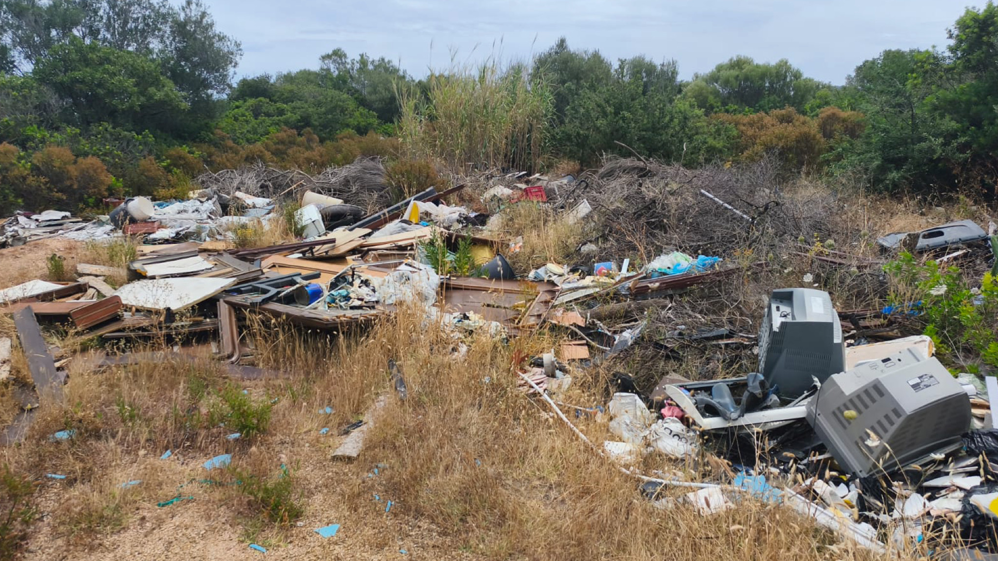 Strada per Portisco con un belvedere da zero e lode