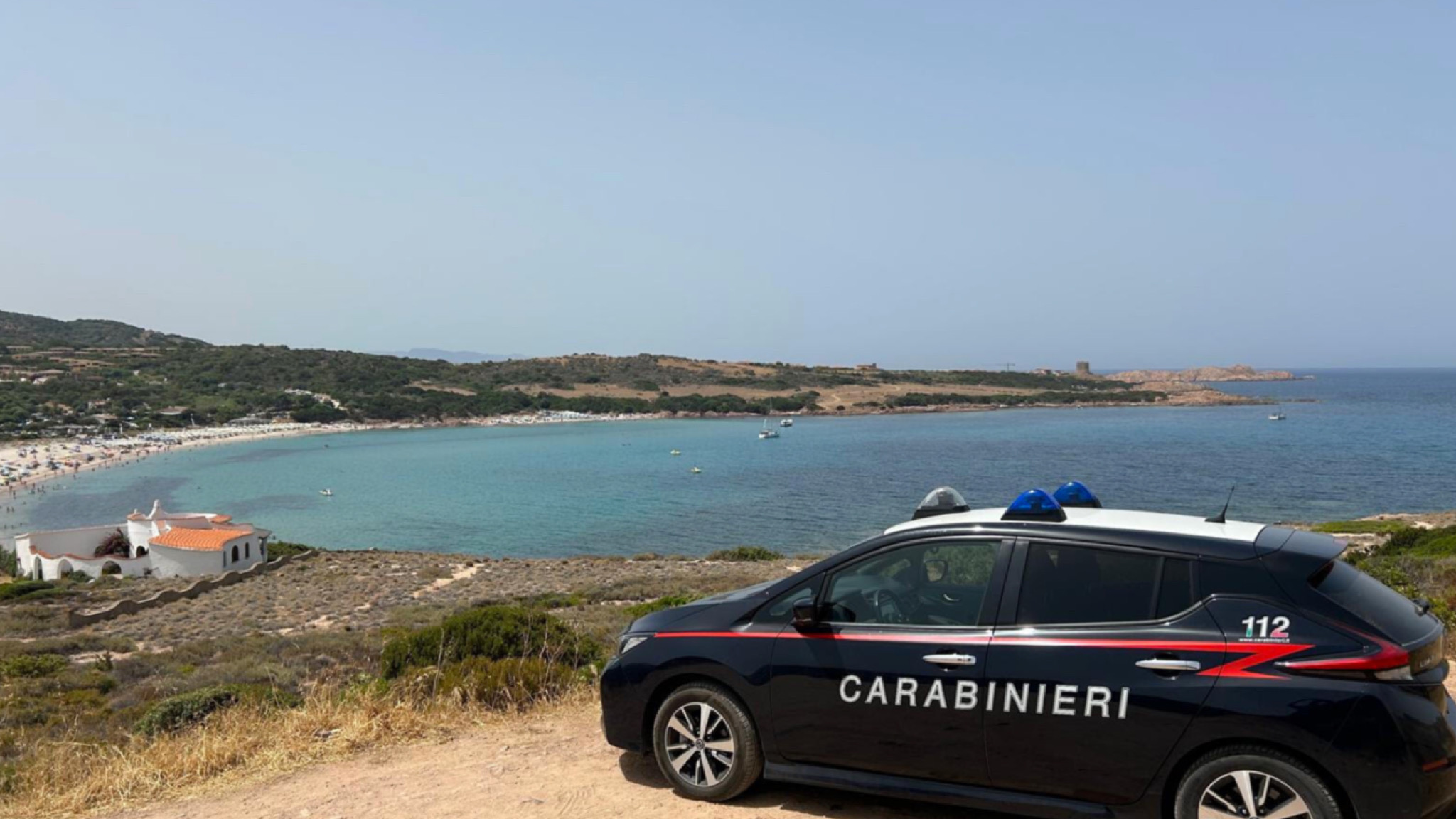 Trinità d'Agultu, carabiniere fuori servizio salva una donna