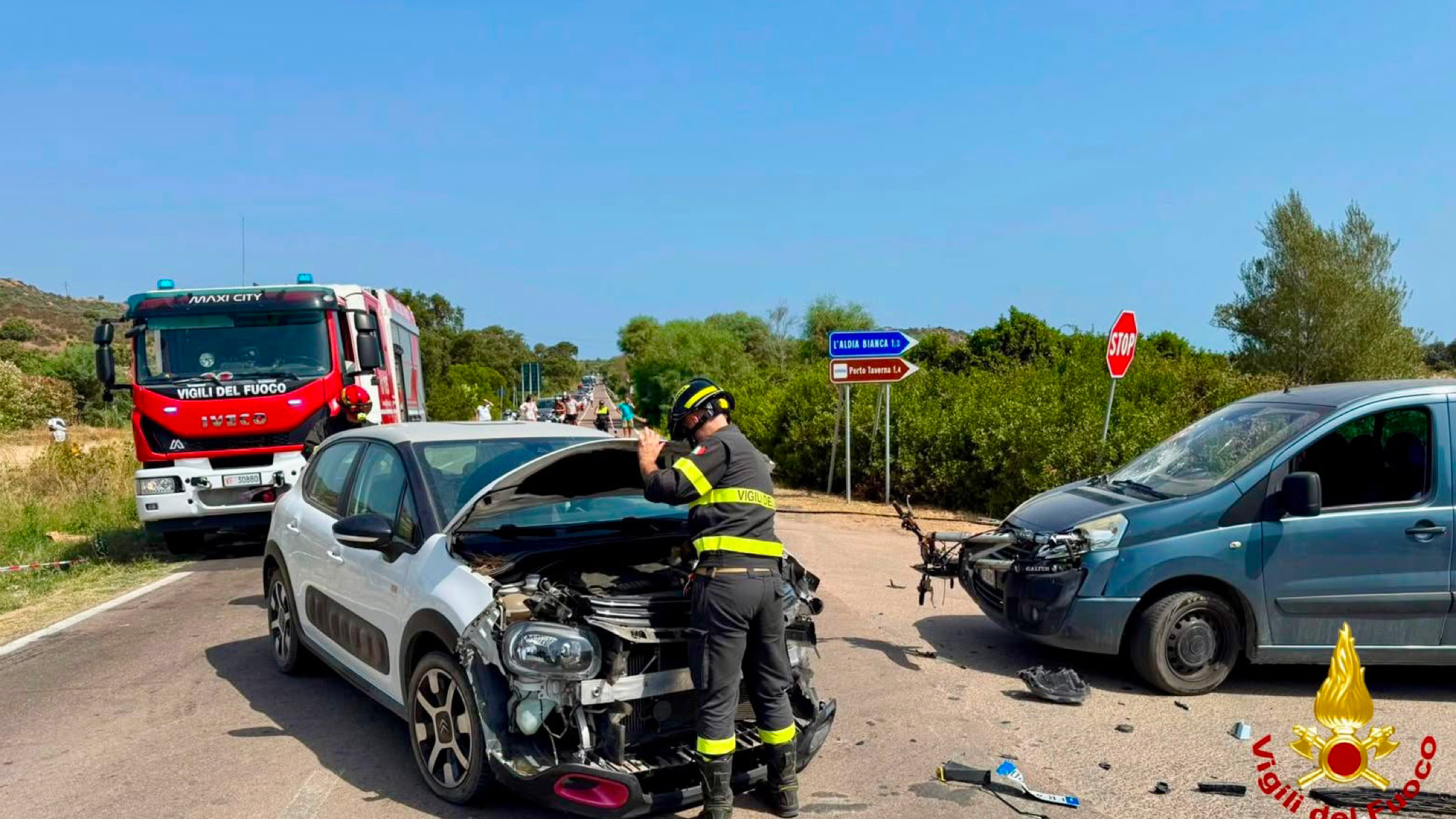 Loiri Porto San Paolo, incidente tra due auto e una moto