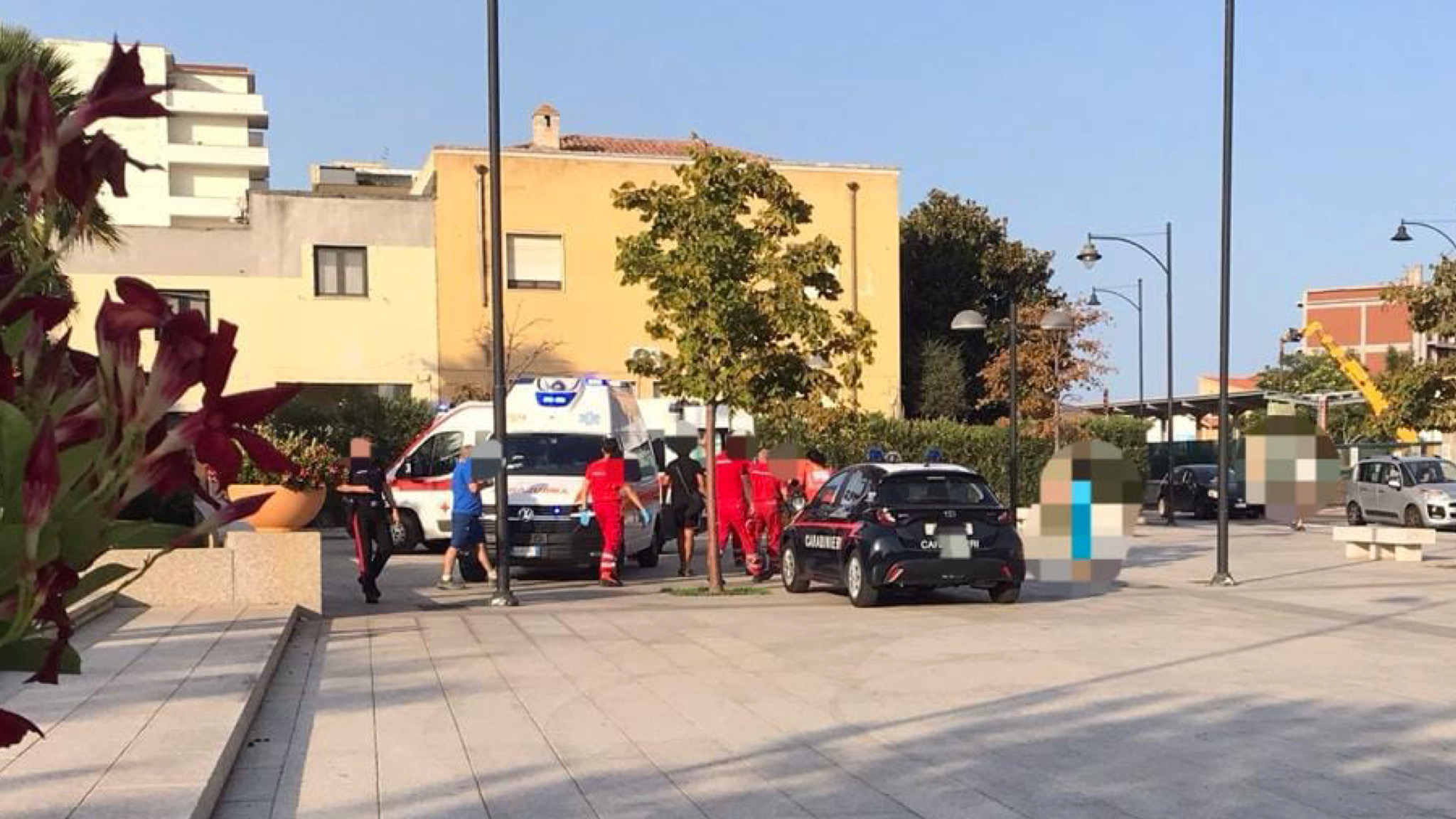 Olbia, lite ai piedi della Basilica: un ferito