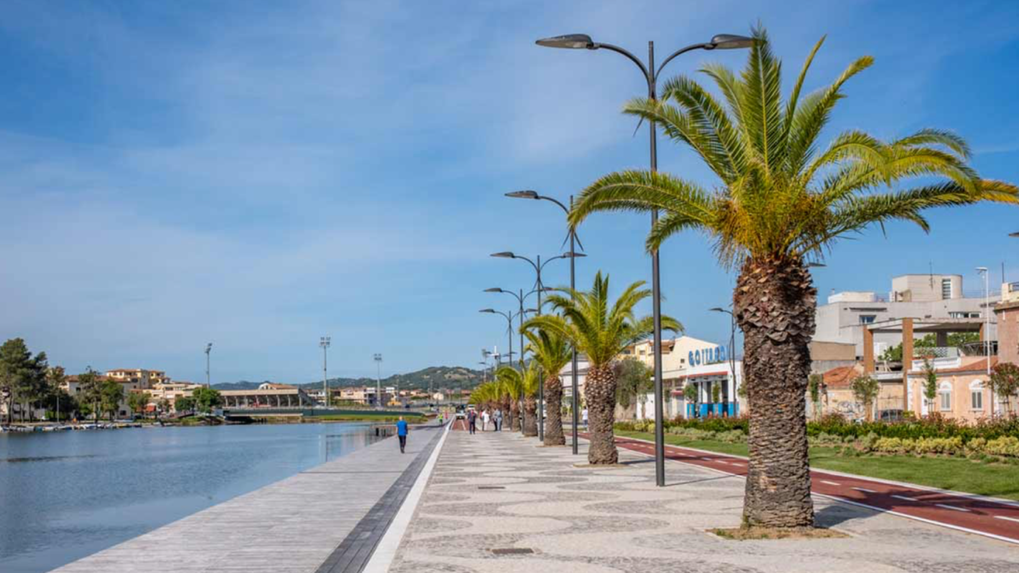Olbia, stop alla circolazione di autobus e pullman nel lungomare