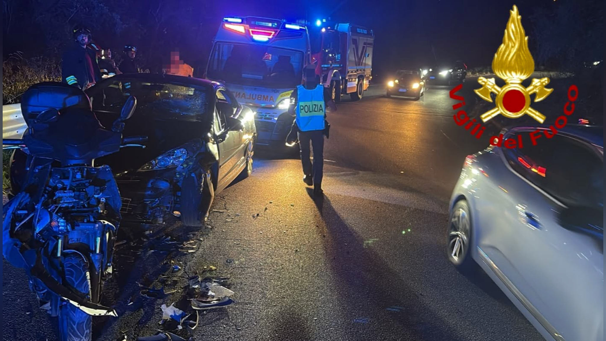 Notte di incidenti sulla Provinciale 59: doppio intervento dei Vigili del fuoco