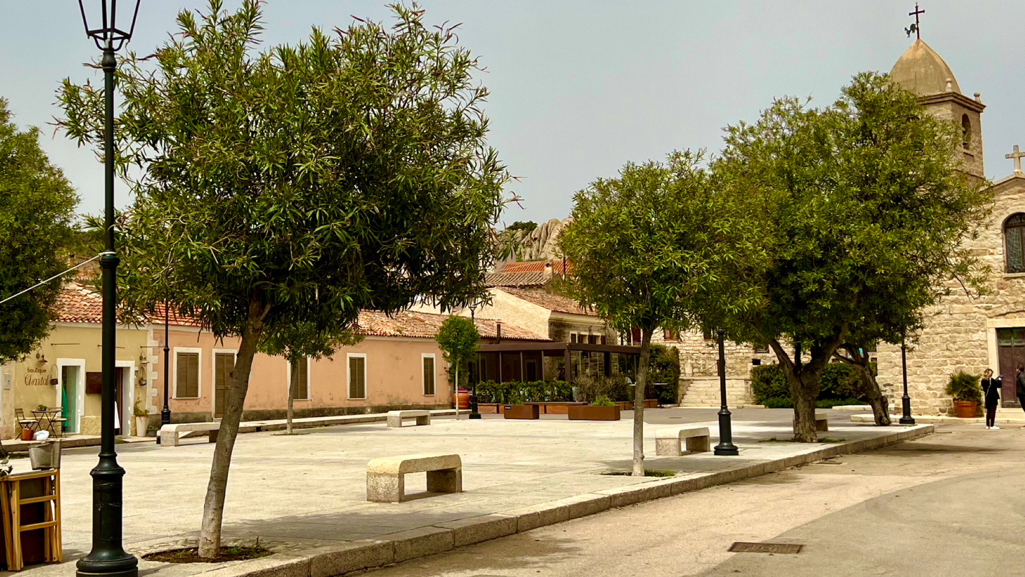 Mercato di San Pantaleo: quattro stalli si spostano in piazza per un giorno