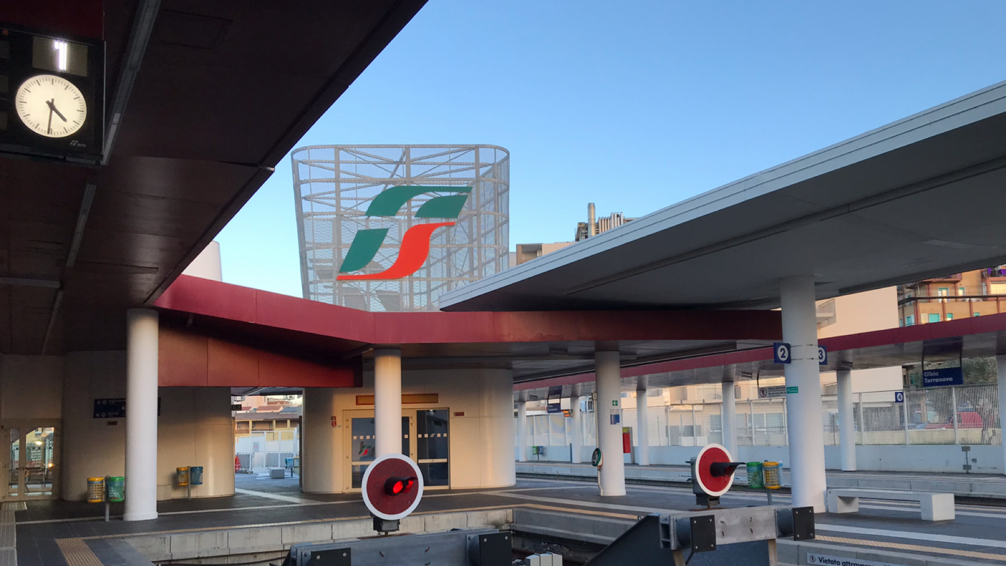 Olbia, la ferrovia per l’aeroporto slitta al 2029