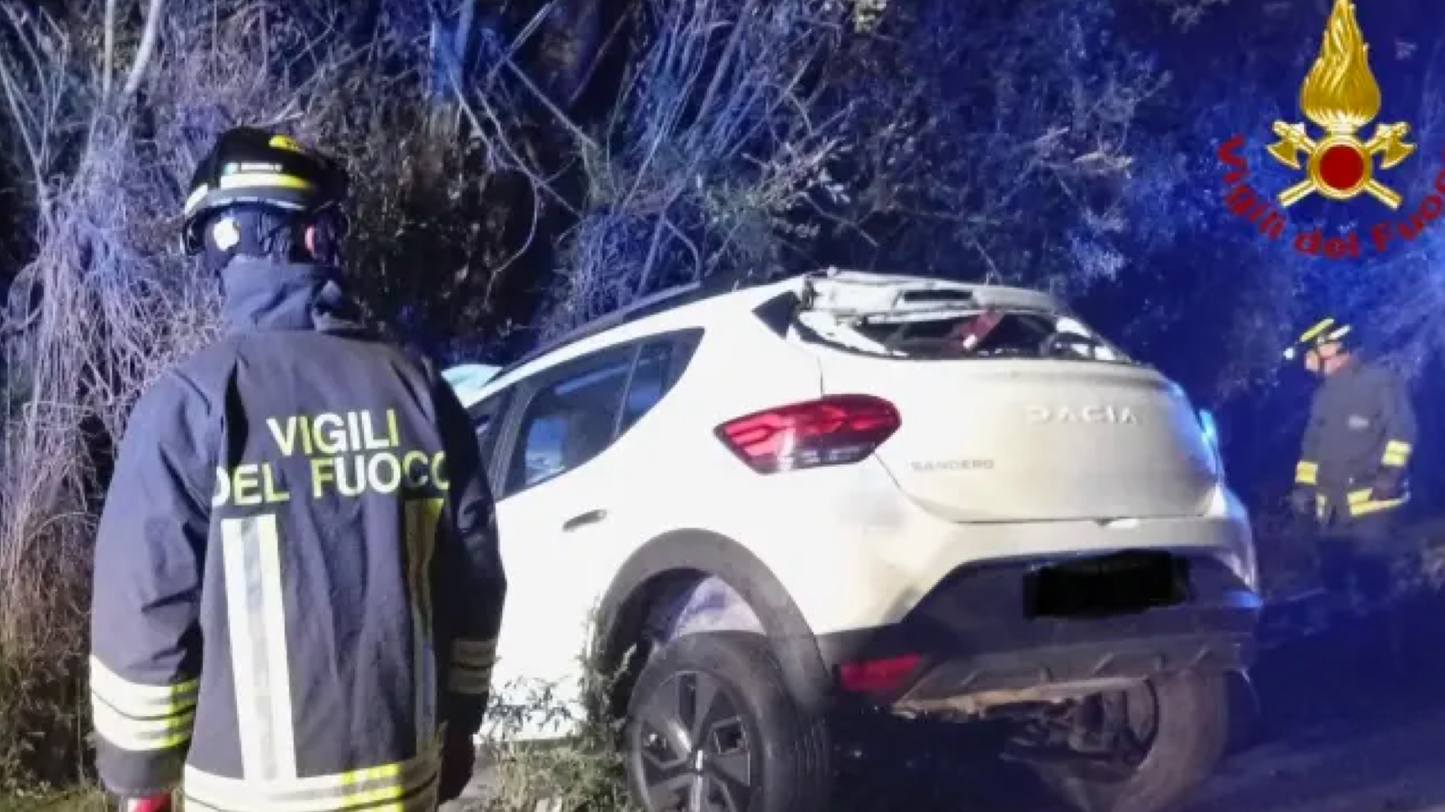 Arzachena, un’auto esce di strada sulla Provinciale 59: un ferito
