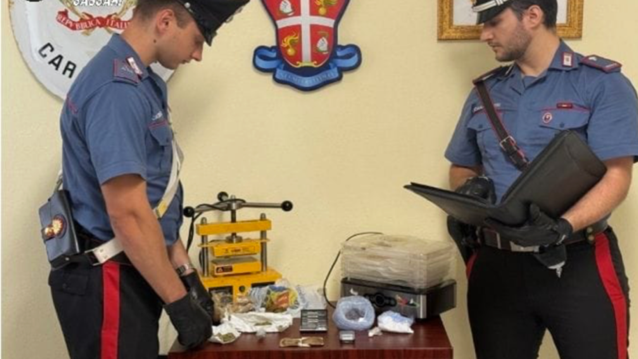 Palau, tratto in arresto dopo aver forzato il posto di blocco