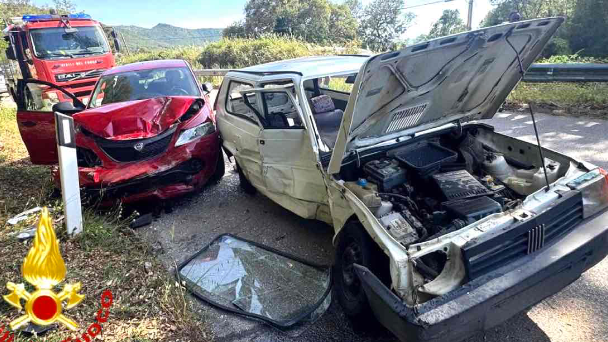 Monti, scontro tra due auto: ci sono feriti