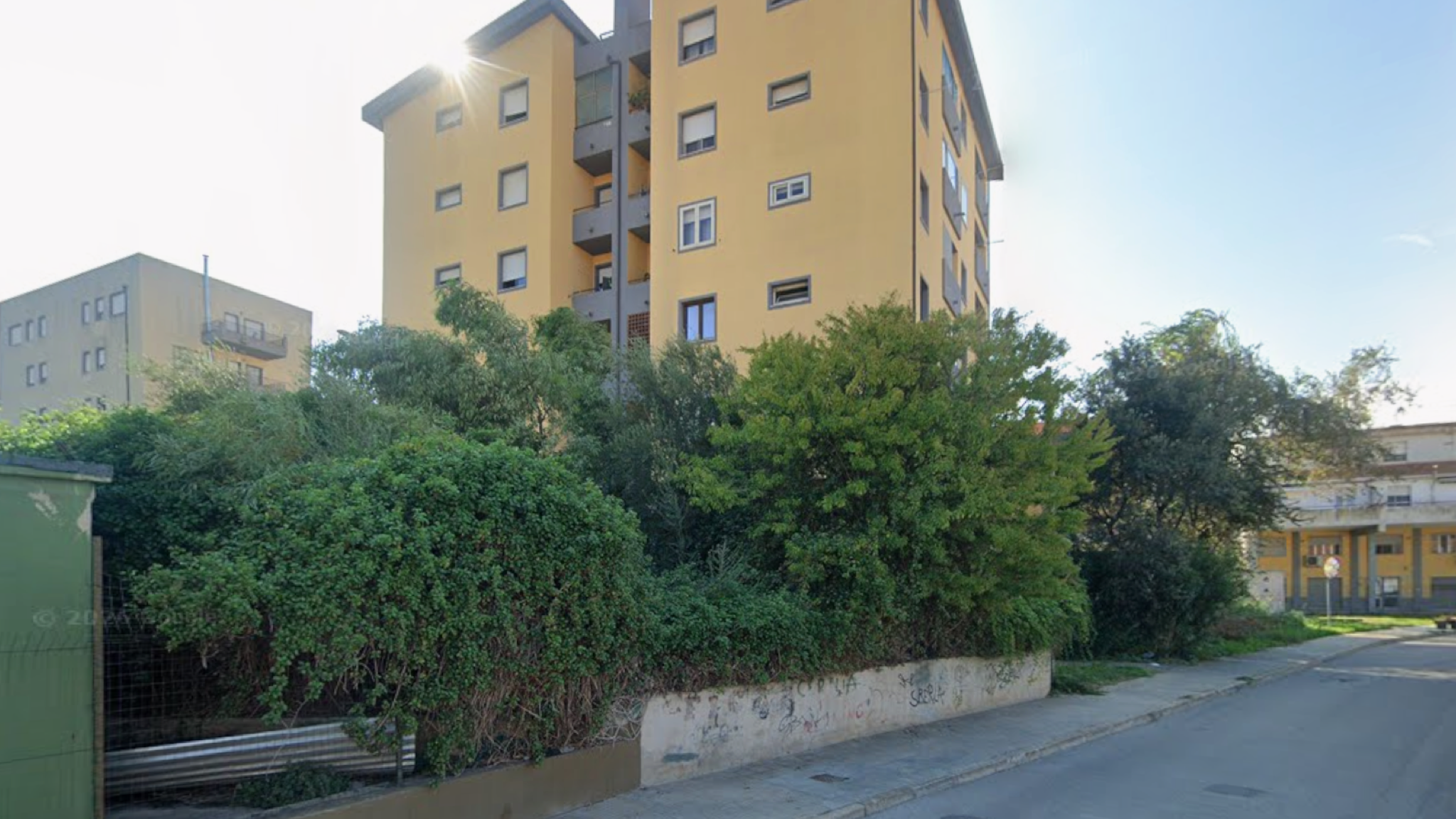Olbia, degrado e attività illecite in via Viterbo: la segnalazione