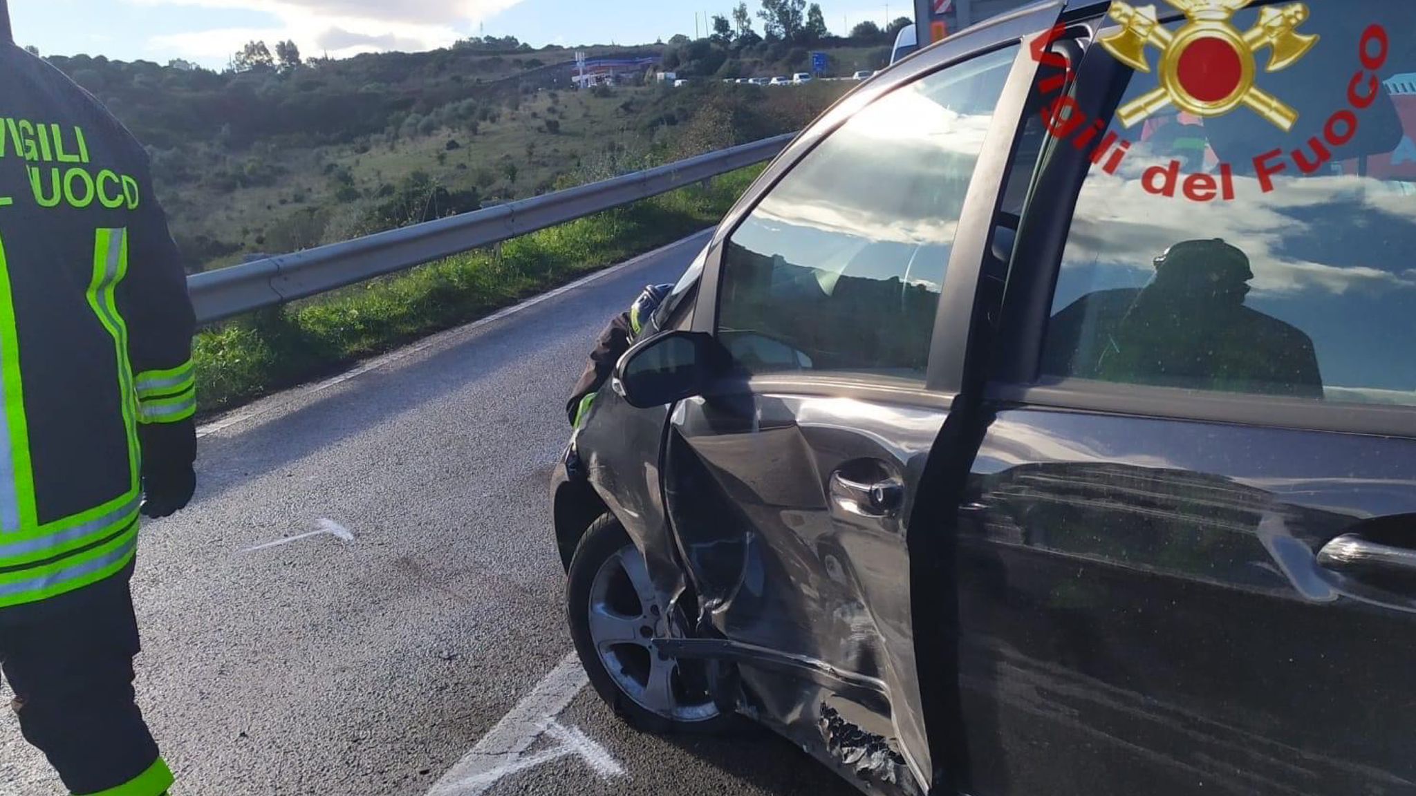 Nord Sardegna, scontro tra auto: due feriti