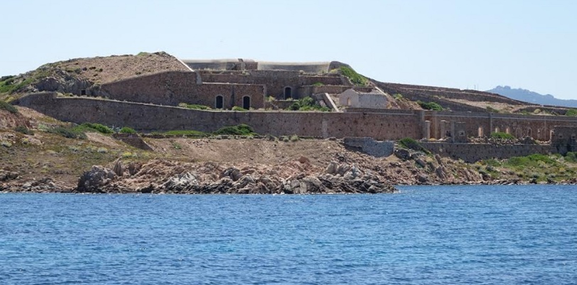 La Maddalena, progetto di recupero per l'ex struttura militare di Caprera