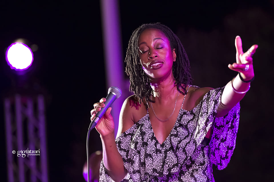 Olbia, arriva Louise Marshall: la vocalist di David Gilmour