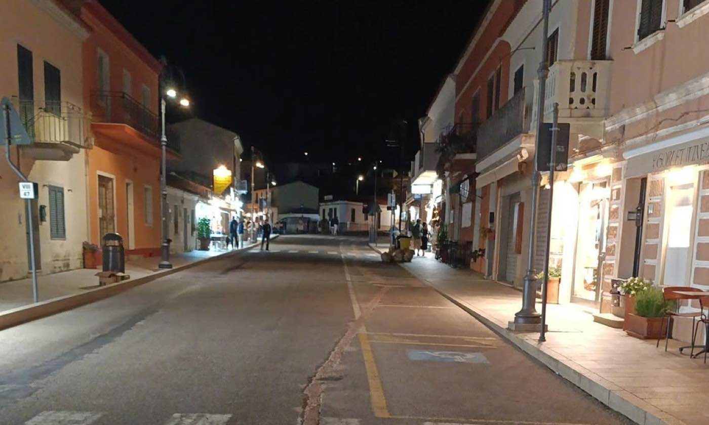 Palau, il mercatino serale sciopera per dare un segnale all'amministrazione