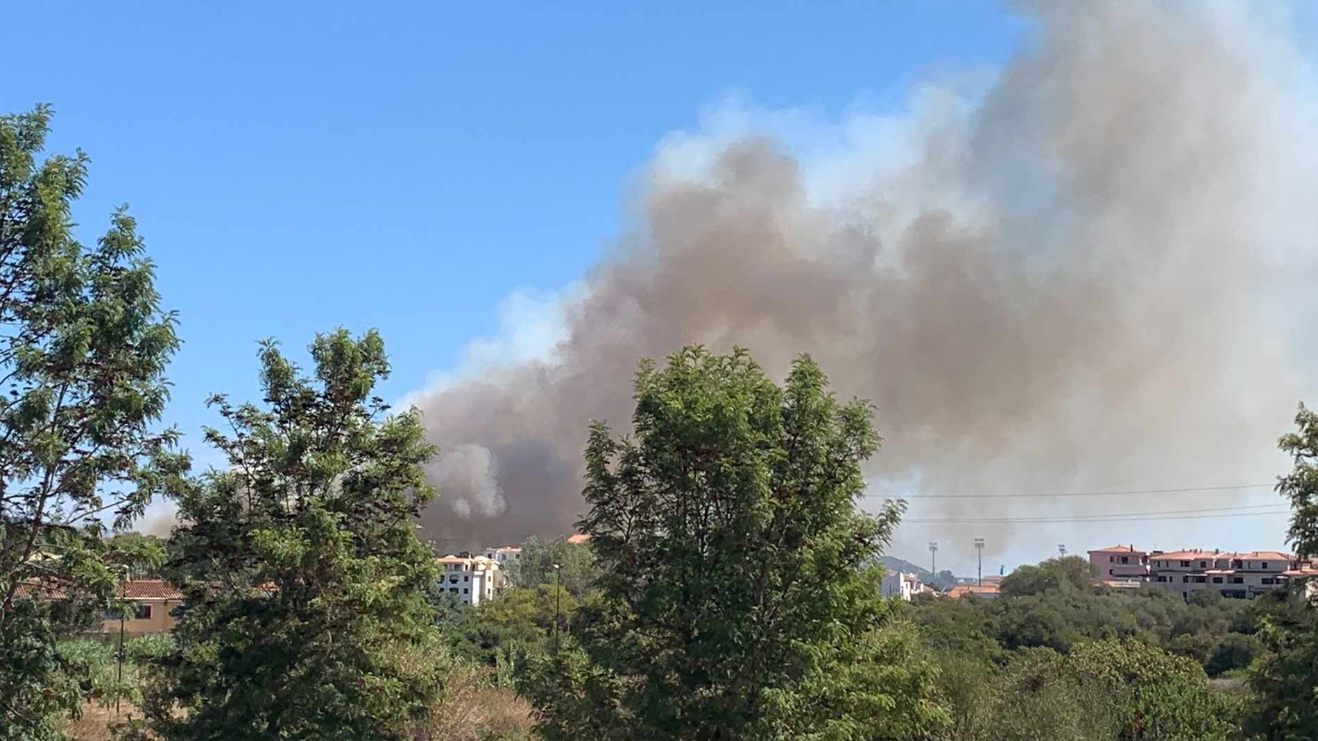 Otto incendi in tre Comuni: nei guai un 26enne