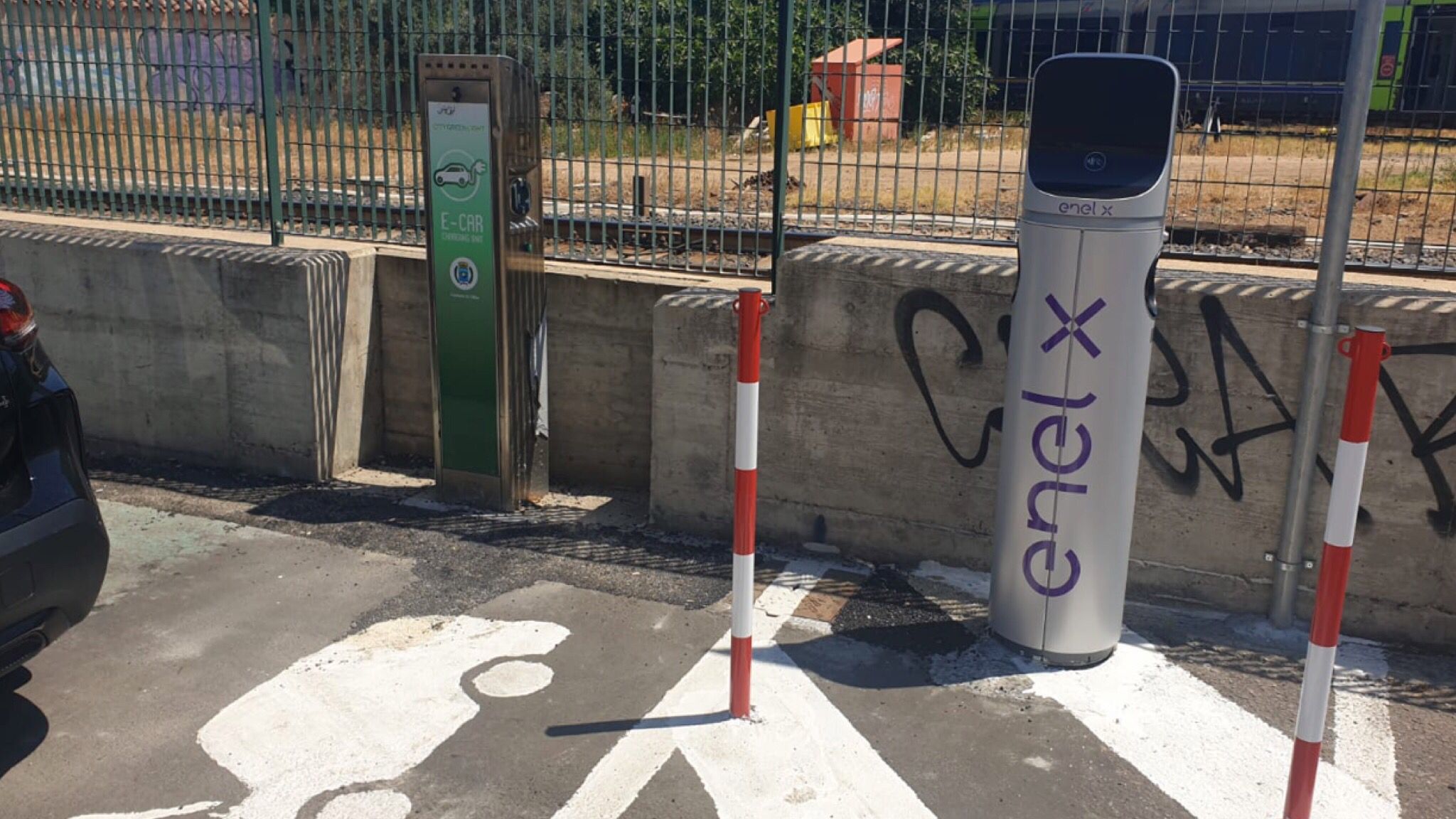 Olbia, colonnine di ricarica per auto elettriche: ora a pagamento