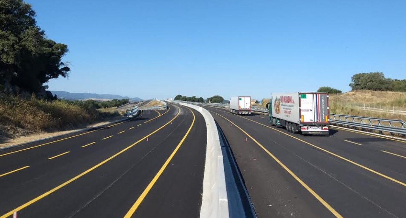 Strada Olbia-Sassari: fine lavori entro dicembre 2024