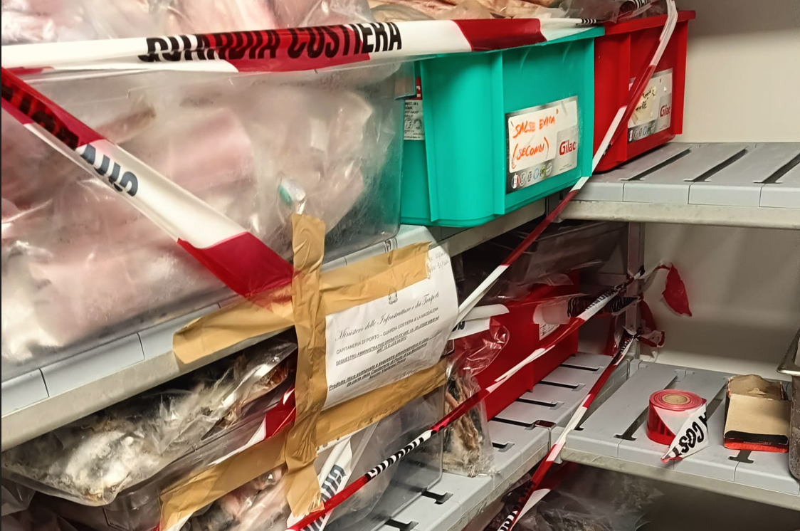 Arzachena, Poltu Quatu: sequestrati 170 chili di pesce e multa a ristorante