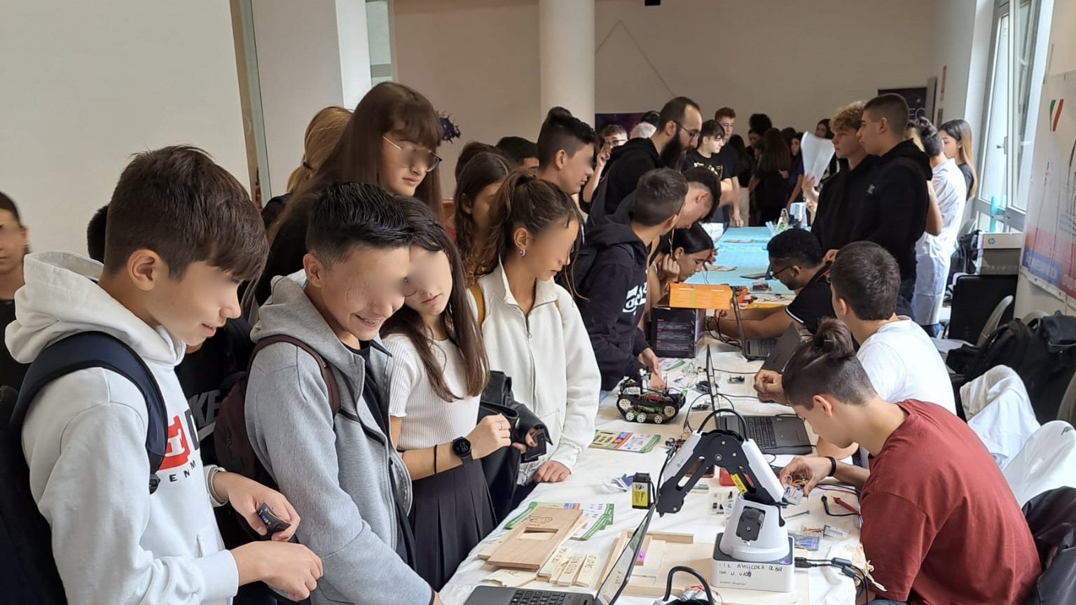 Olbia, successo per Scienza in Piazza: quattromila visitatori in due giorni