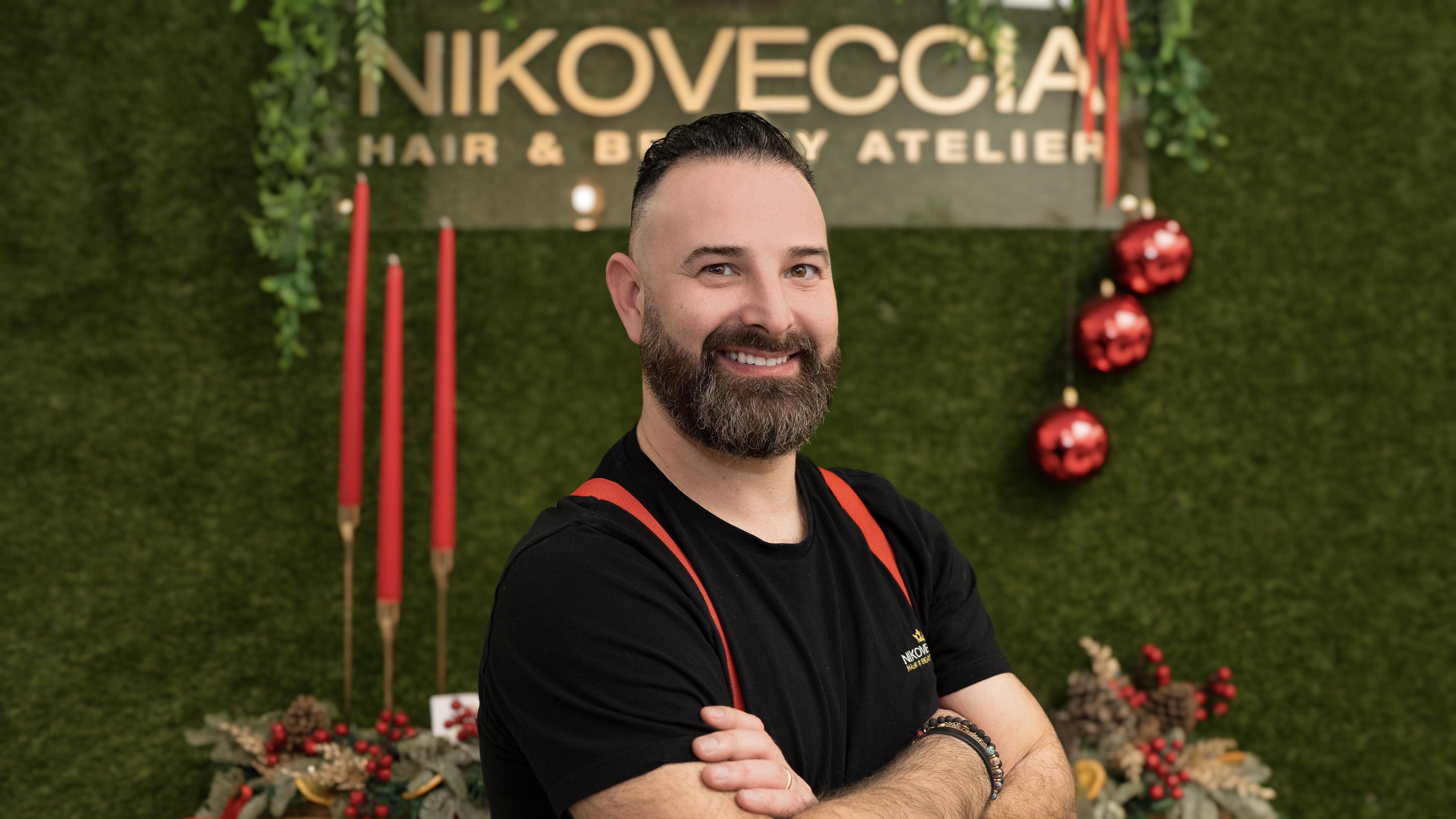 Atmosfera natalizia e regali speciali all'Hair & Beauty Atelier di Niko Veccia