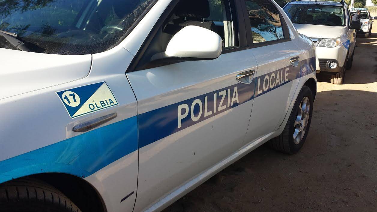 Olbia, stazione mobile dei vigili ceduta alla protezione civile: 