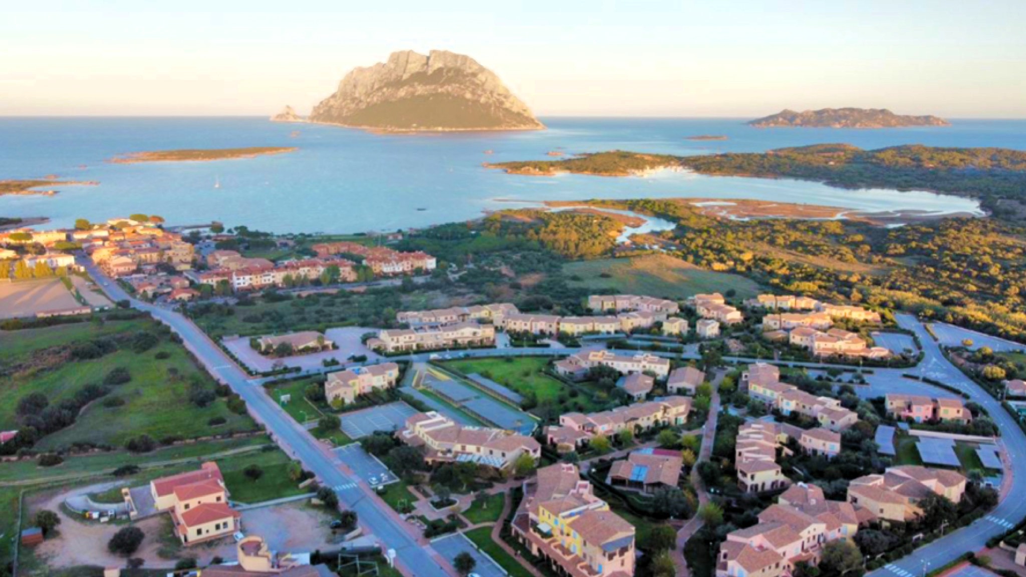 Loiri Porto San Paolo, la minoranza attacca: 