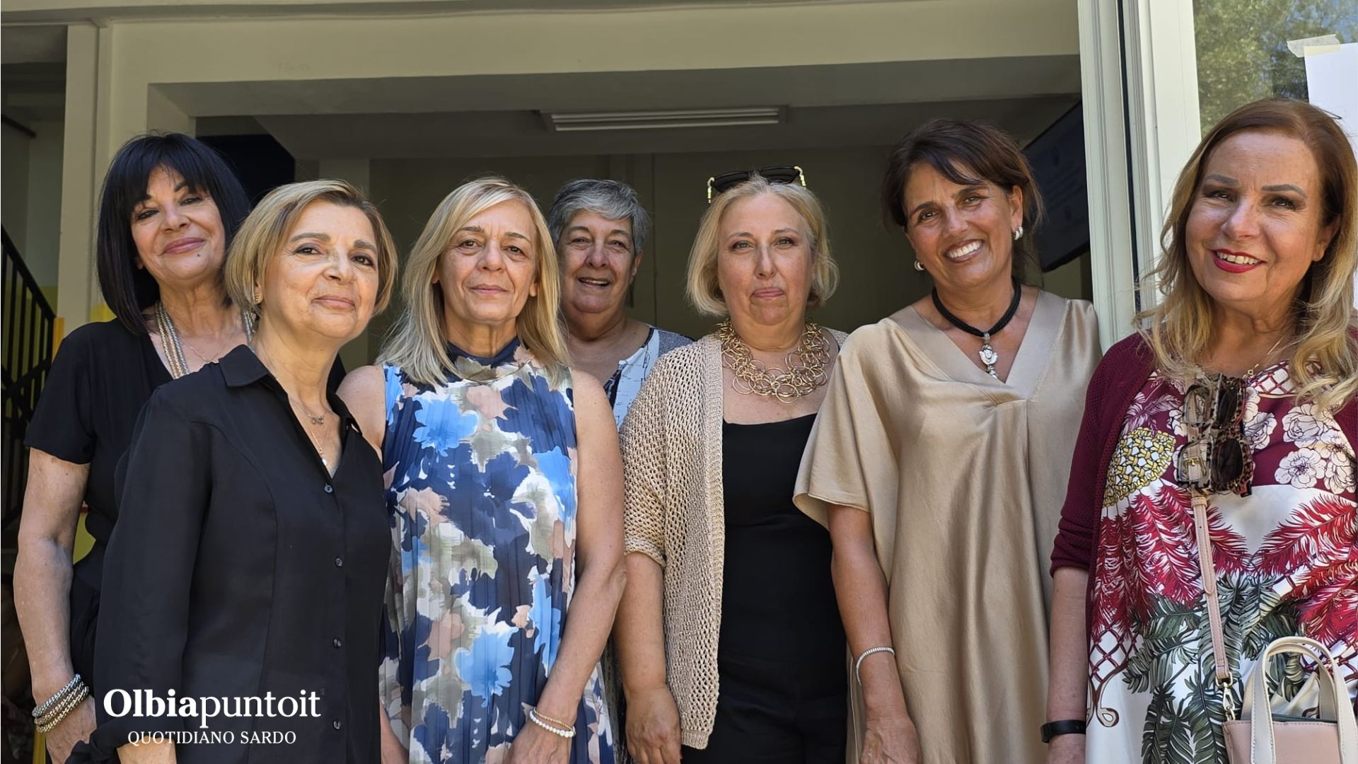 Olbia: commozione e festa grande per il pensionamento di sei storiche figure della scuola