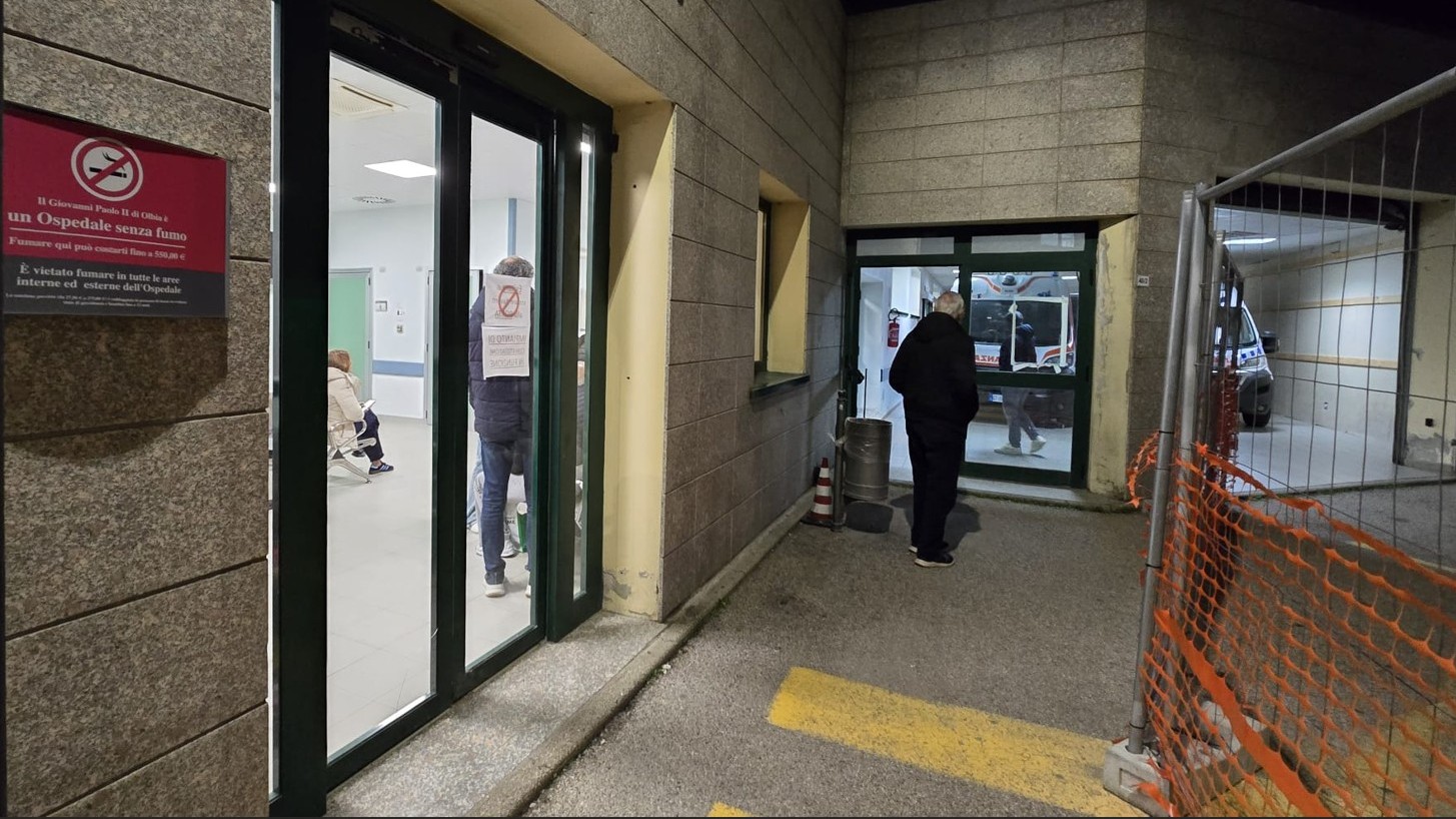 Una notte in codice rosso in Gallura riaccende il caso del 118 e dell’elisoccorso
