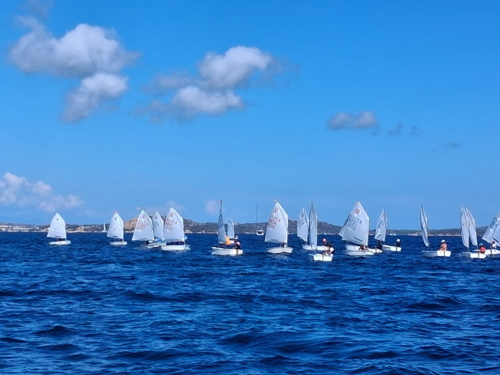 Optimist, la Lega Navale Olbia riparte dai podi: nuova sfida ad Arbatax
