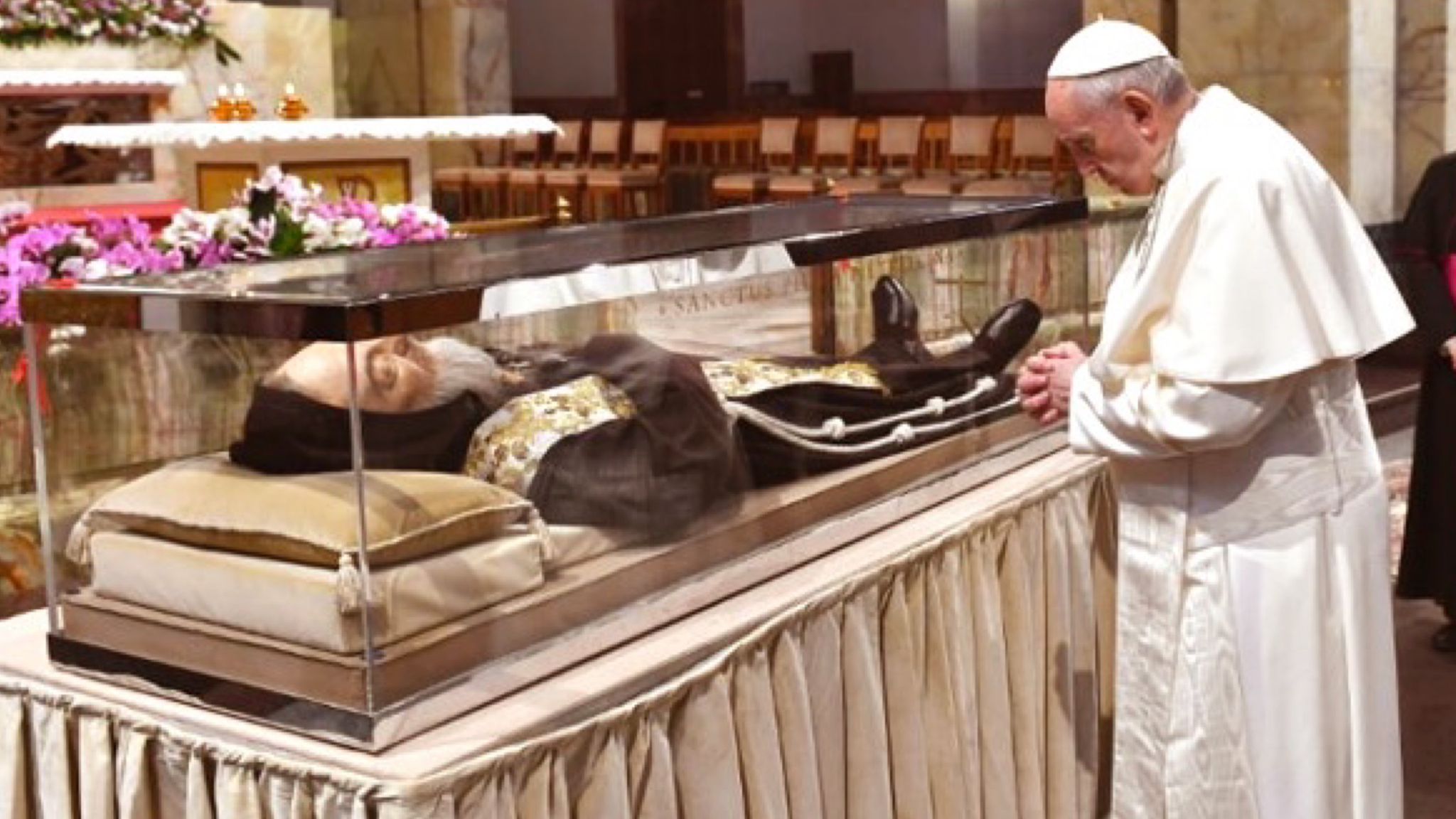 A La Maddalena visita straordinaria della reliquia del cuore di Padre Pio