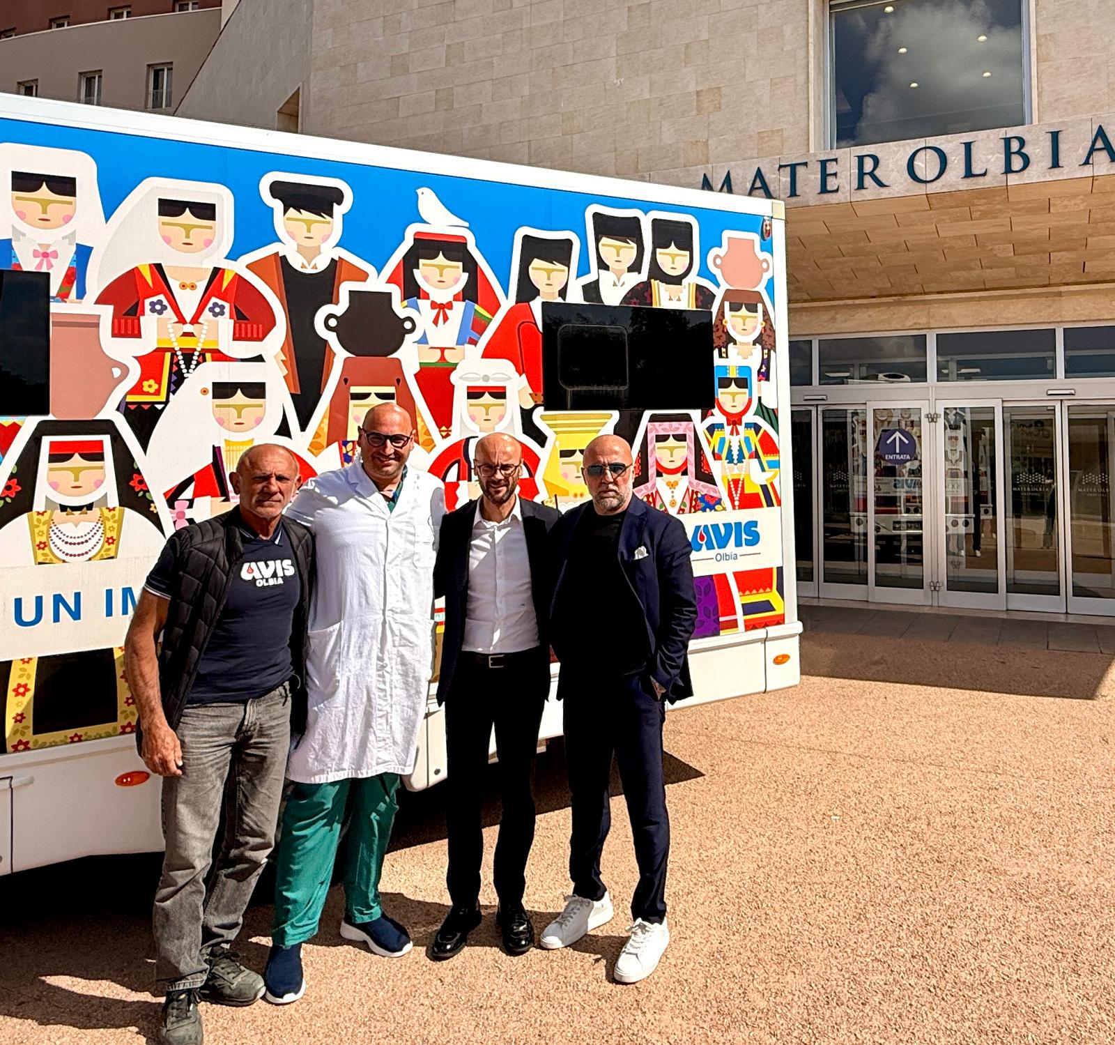 Olbia, la prevenzione urologica scende in piazza: visite gratuite con gli specialisti del Mater Olbia Hospital