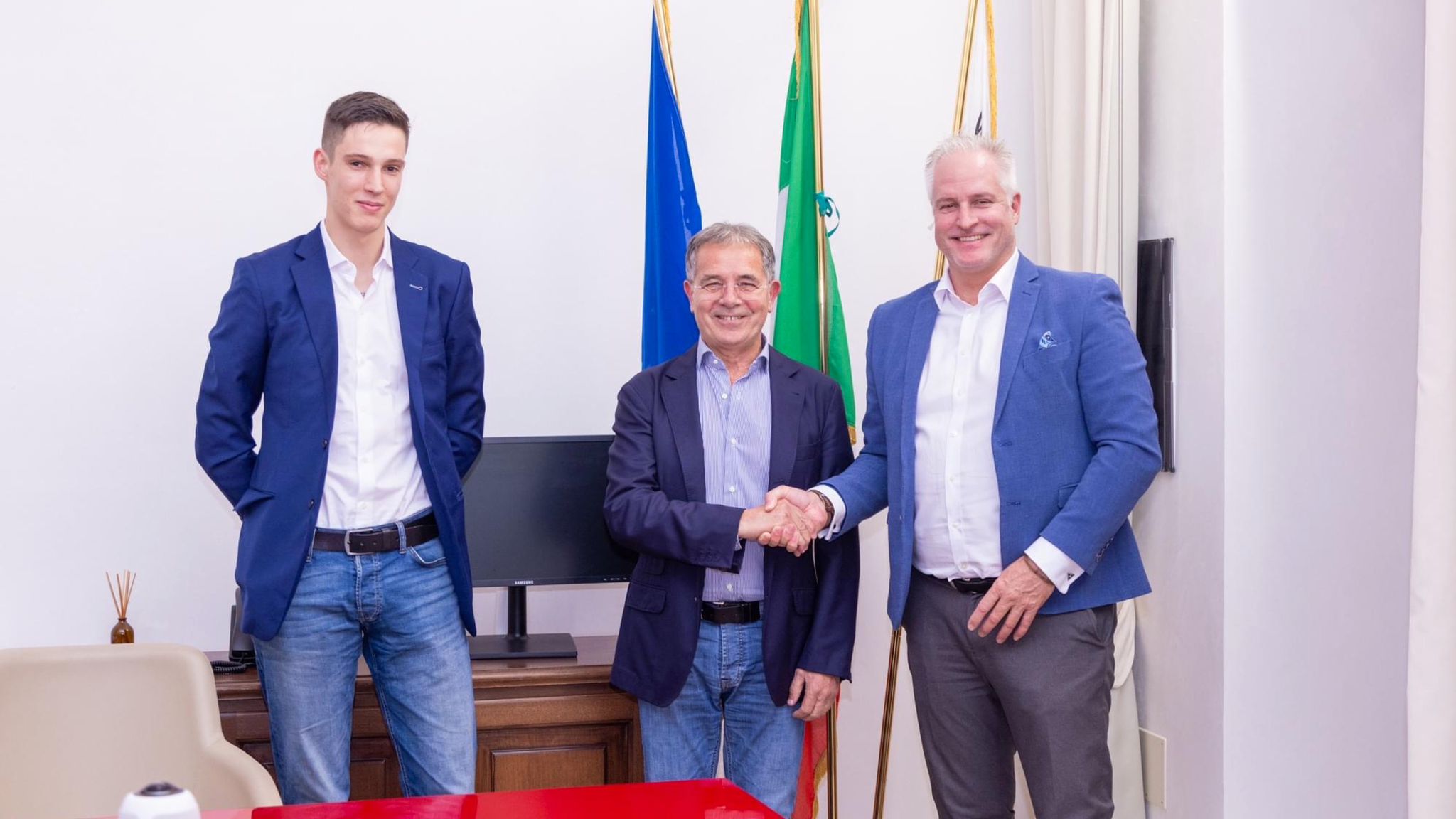 Olbia Calcio: sindaco incontra i rappresentanti della Swiss Pro, nuovi azionisti della squadra