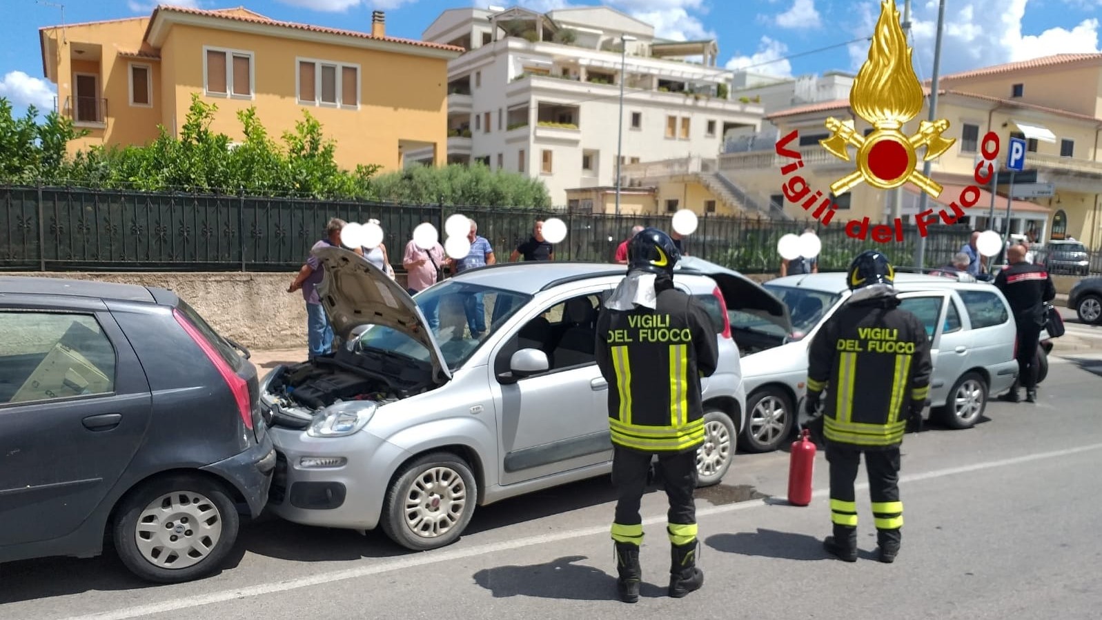 Olbia, tamponamento a catena in via Barcellona: 3 auto coinvolte
