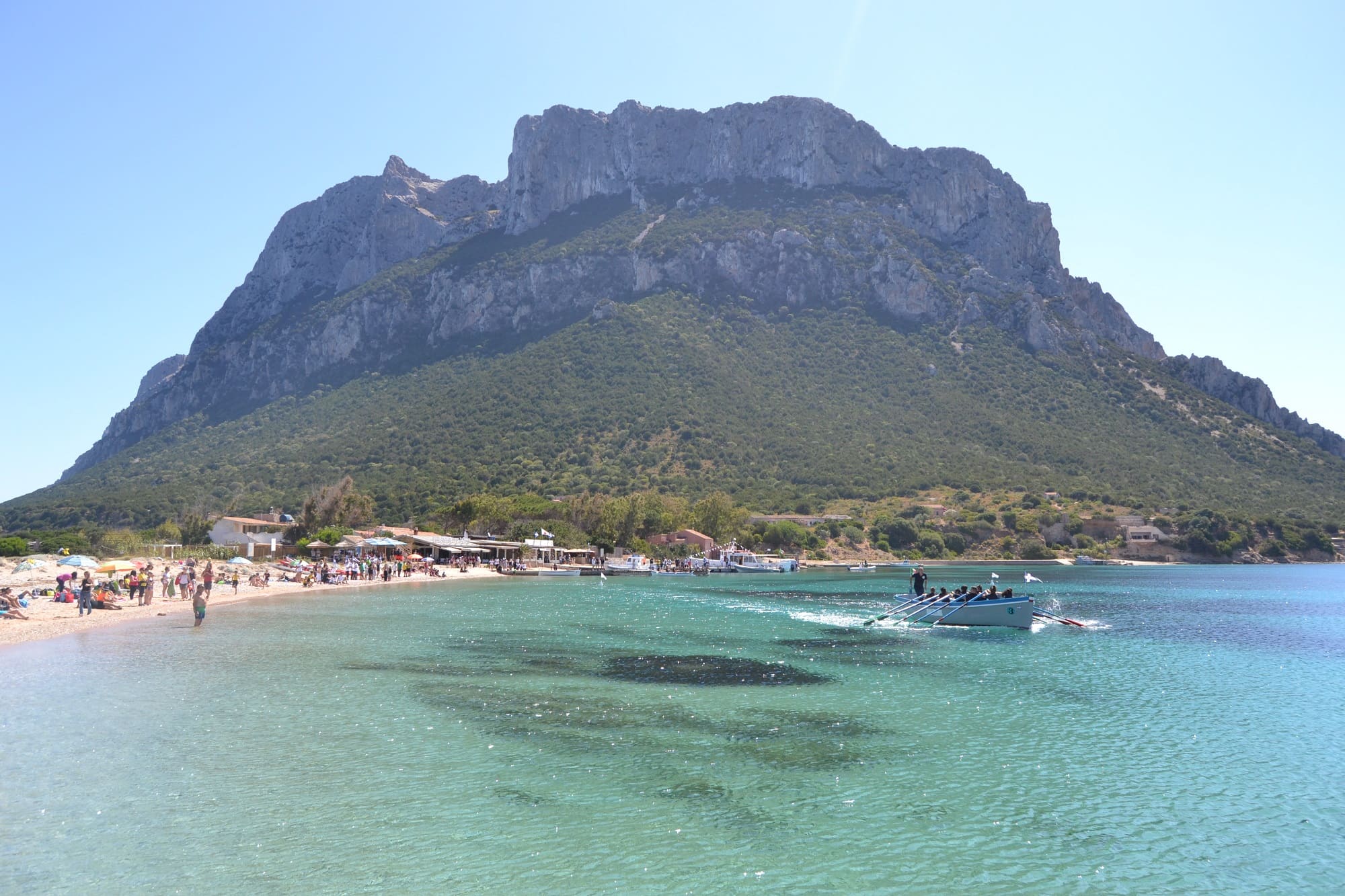 Olbia, escursioni a Tavolara vietate: il Comitato denuncia silenzi e mancate risposte