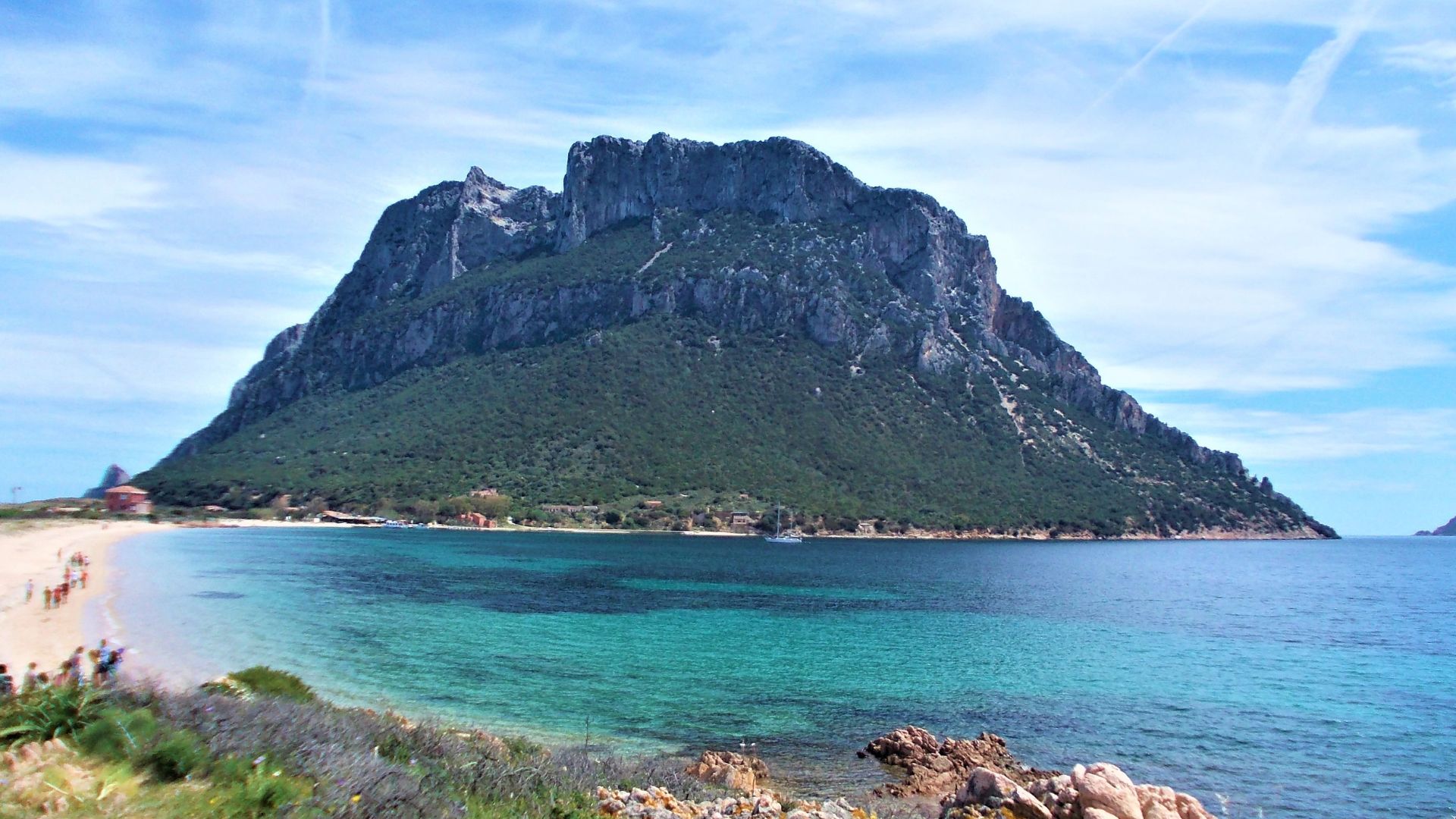 Olbia, Putzu sulla nuova ordinanza: “Serve per la sicurezza o per chiudere Tavolara?”