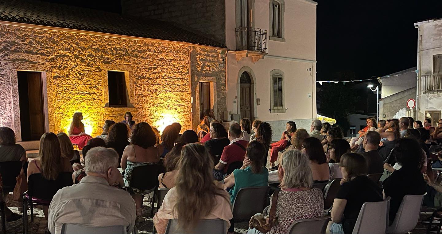 Telti, Daniela Raimondi presenta 