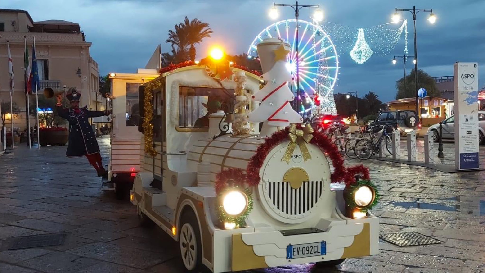 Olbia, è tornato il trenino di Natale: servizio Aspo gratuito 