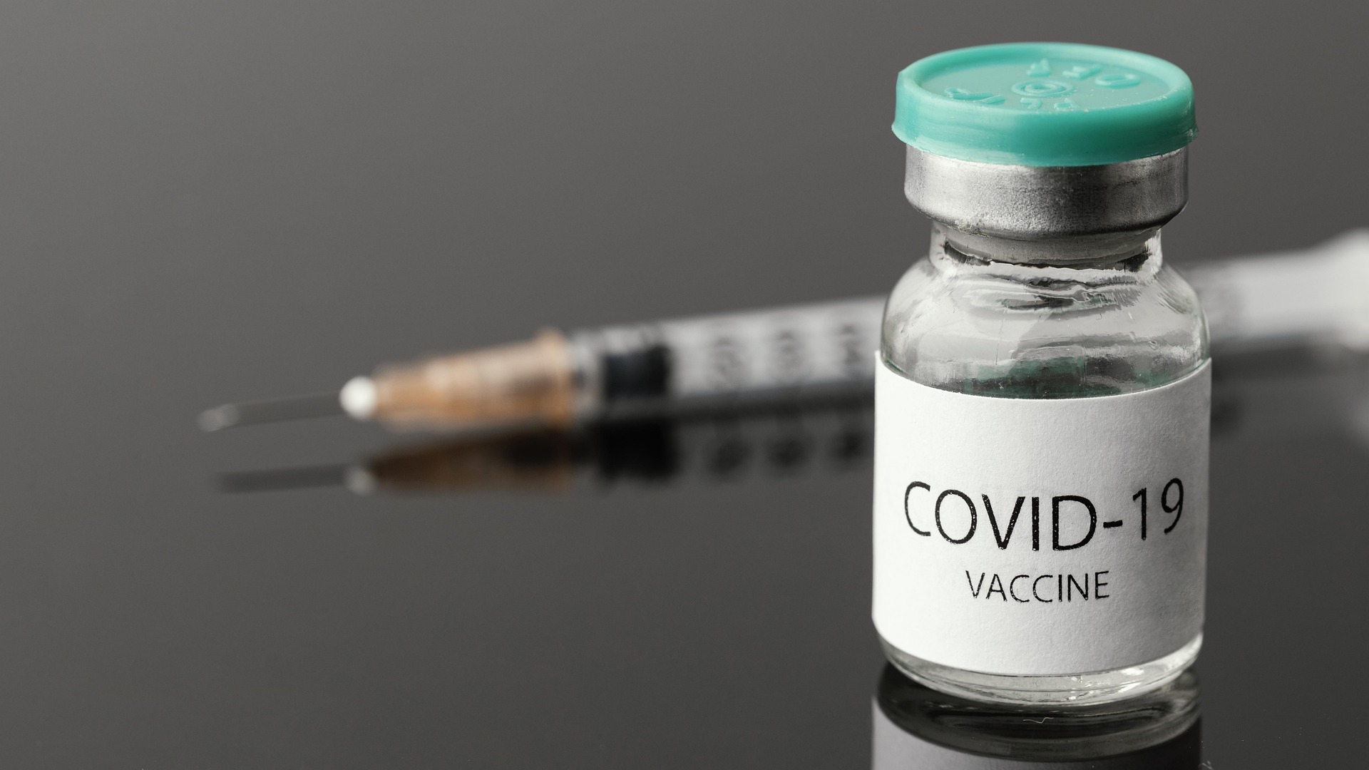 Riceve quattro dosi vaccino e muore: aperta inchiesta